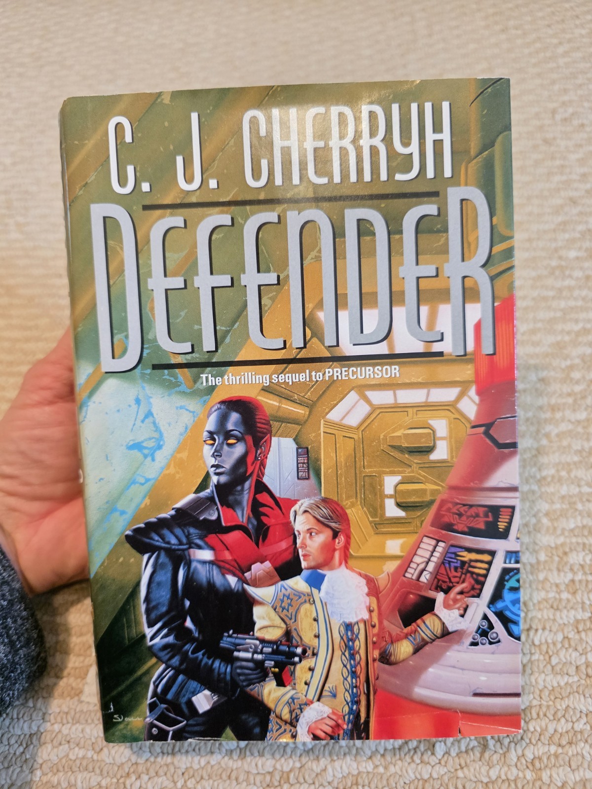 #9 Defender by C. J. Cherryh 2001 HCDJ First Edition
