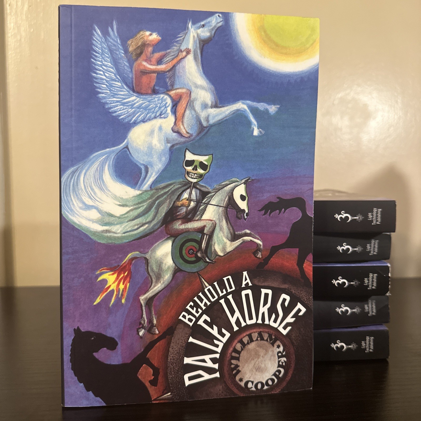 Behold a Pale Horse 470 Pages By Milton William Cooper Paperback