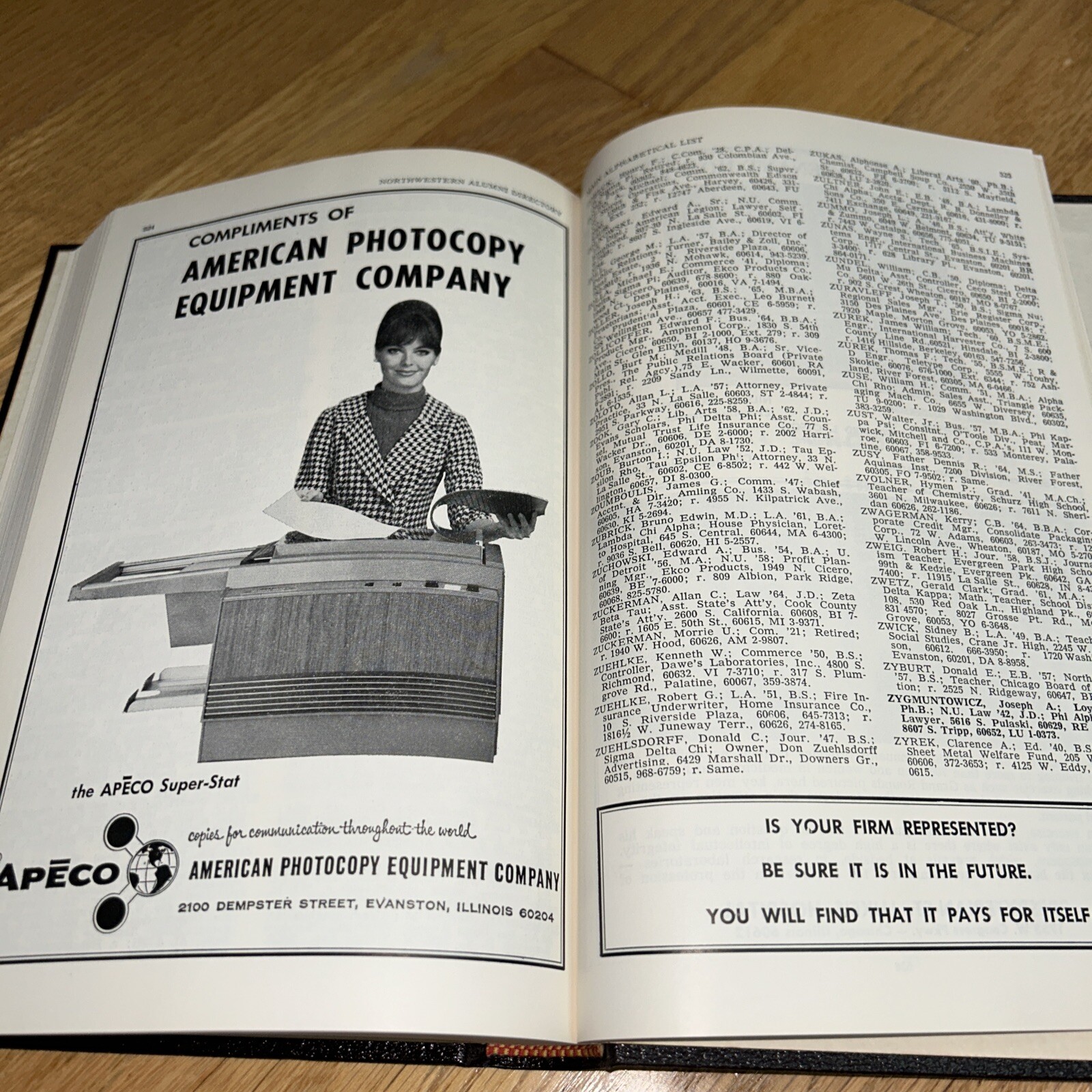 1967 NORTHWESTERN UNIVERSITY ALUMNI DIRECTORY of the CHICAGO AREA 592 pages