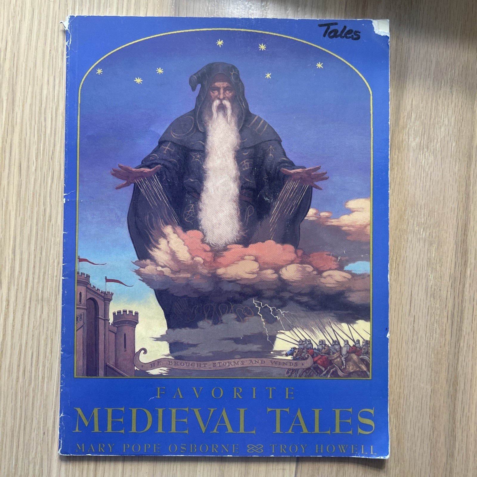 Favorite Medieval Tales by Mary Pope Osborne (2002, Trade Paperback)