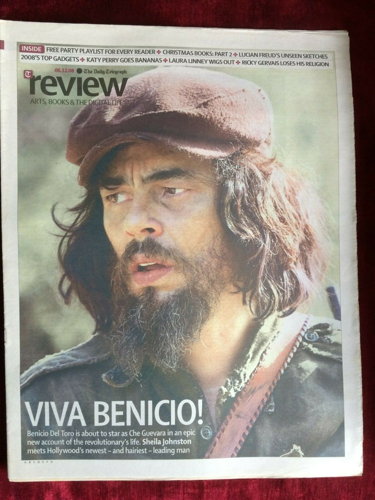 REVIEW mag 6-Dec-2008 BENICIO DEL TORO Katy Perry Laura Linney Ricky Gervais UK