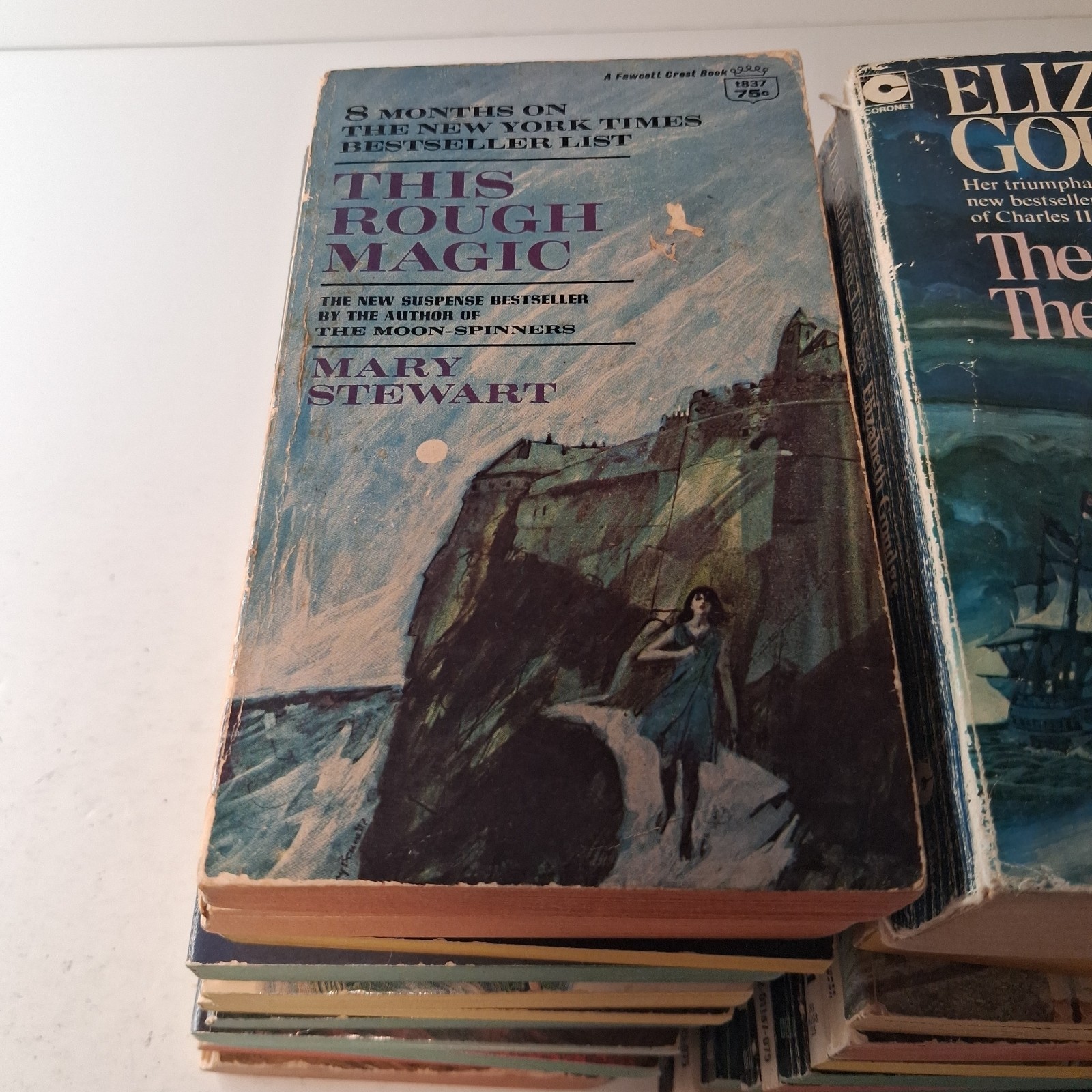 Lot of 23 Vintage Gothic Romance Paperbacks Mary Stewart Whitney Holt 1960s 70s