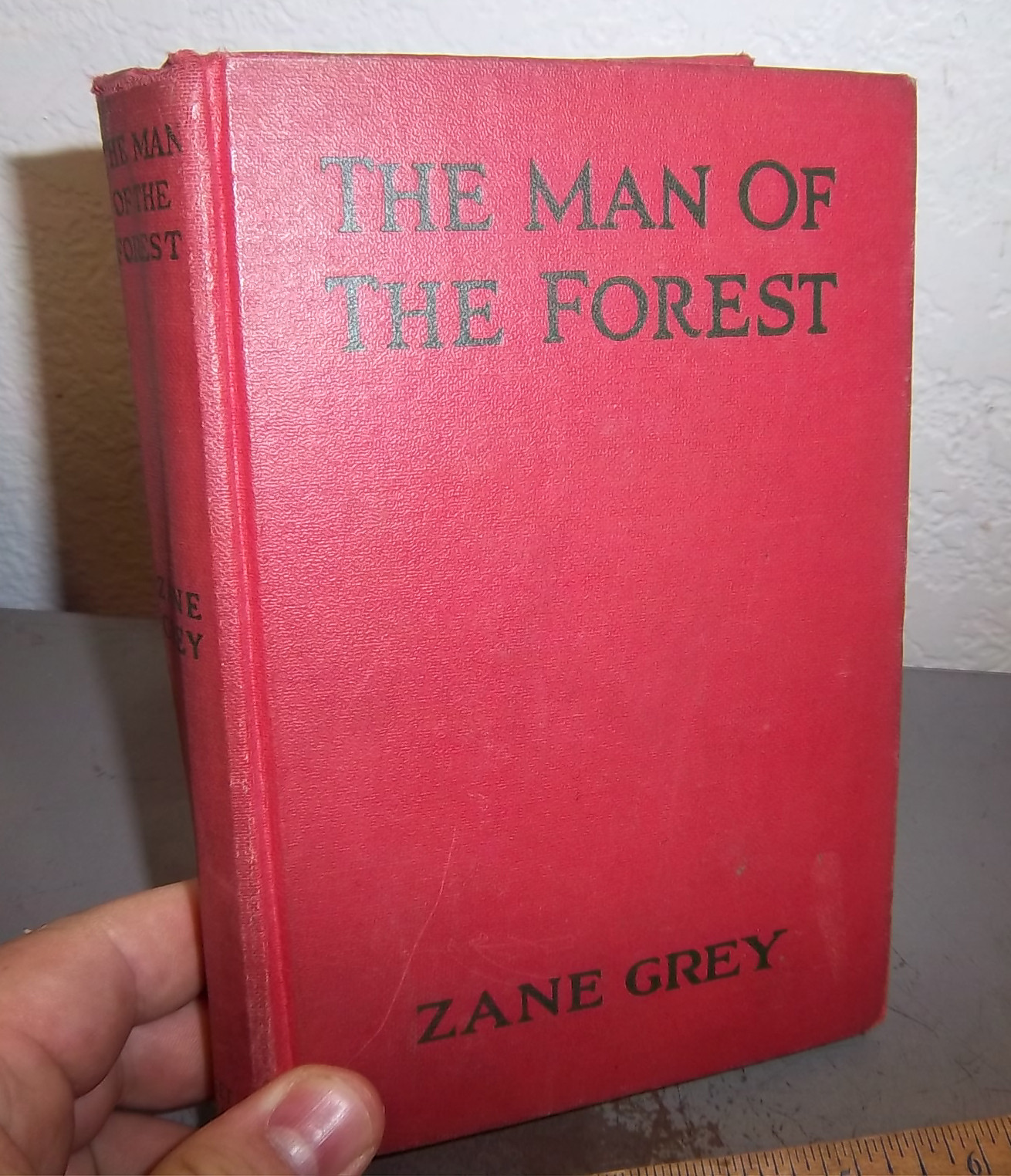 Antique book The Man of the Forest by Zane Grey 1920 printing 383 pages