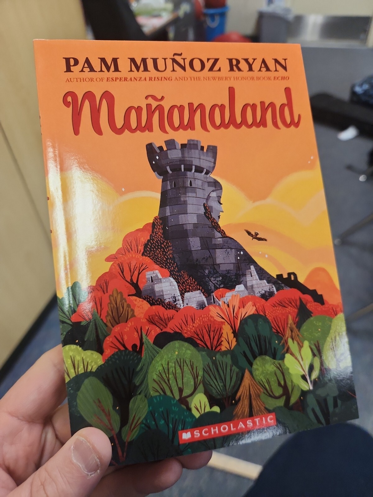 Mananaland by Pam Munoz Ryan (English edition) (New, paperback Book)