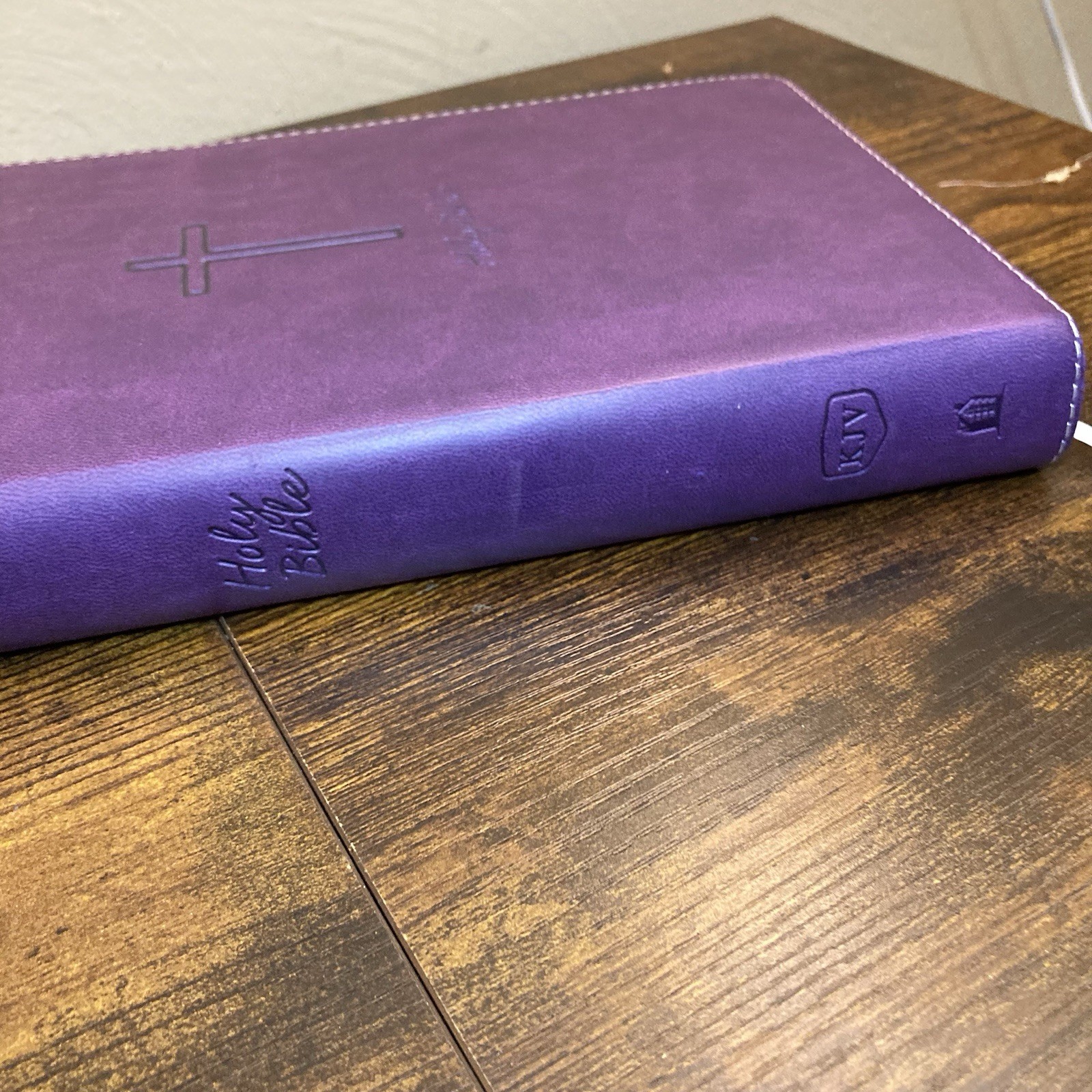 Holy Bible KJV 2016 Nelson Gift Edition LeatherSoft PURPLE Red Letter Silver Edg