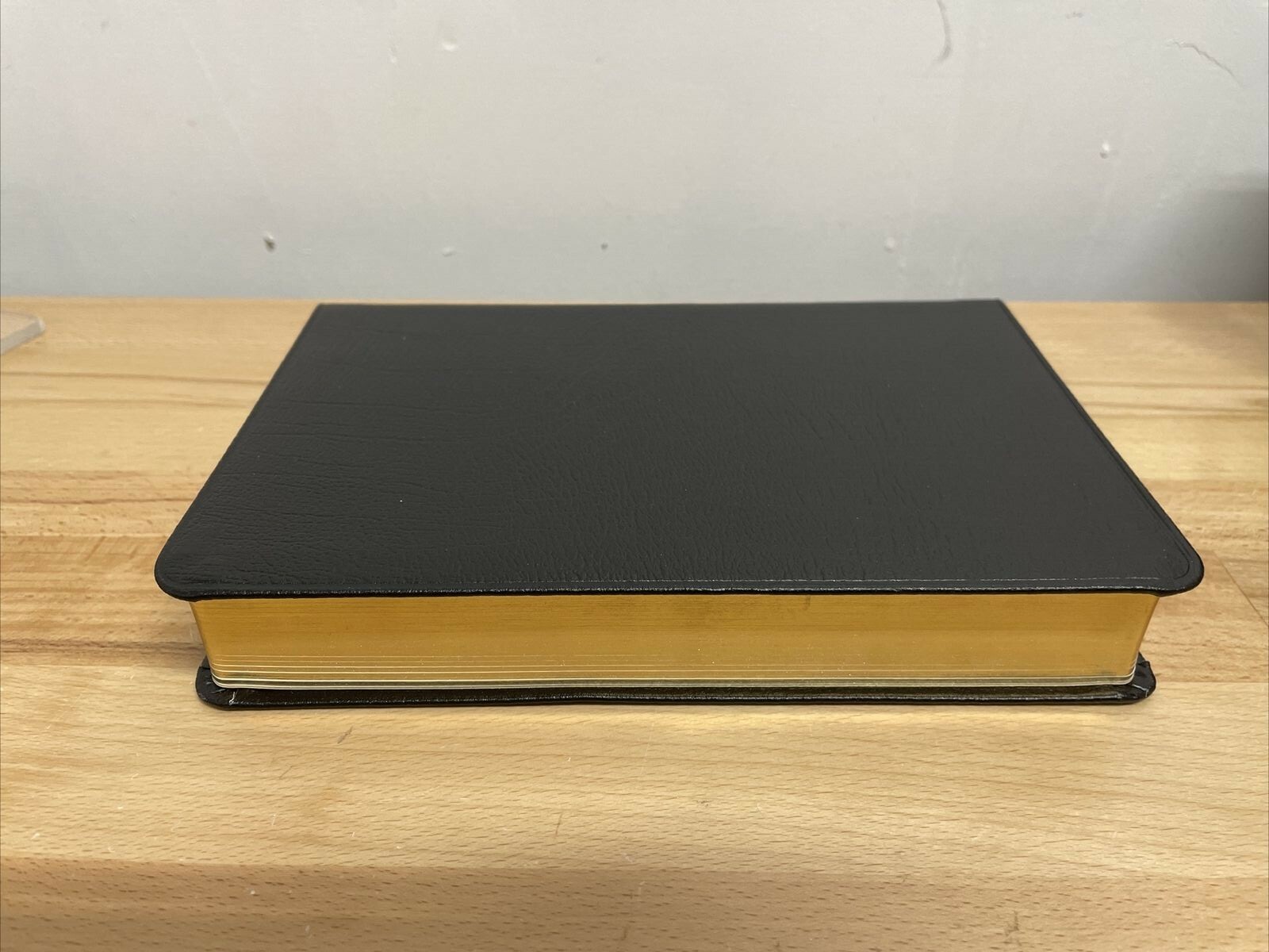 Personal Size Giant Print Reference Bible KJV Genuine Cowhide Leather, Black