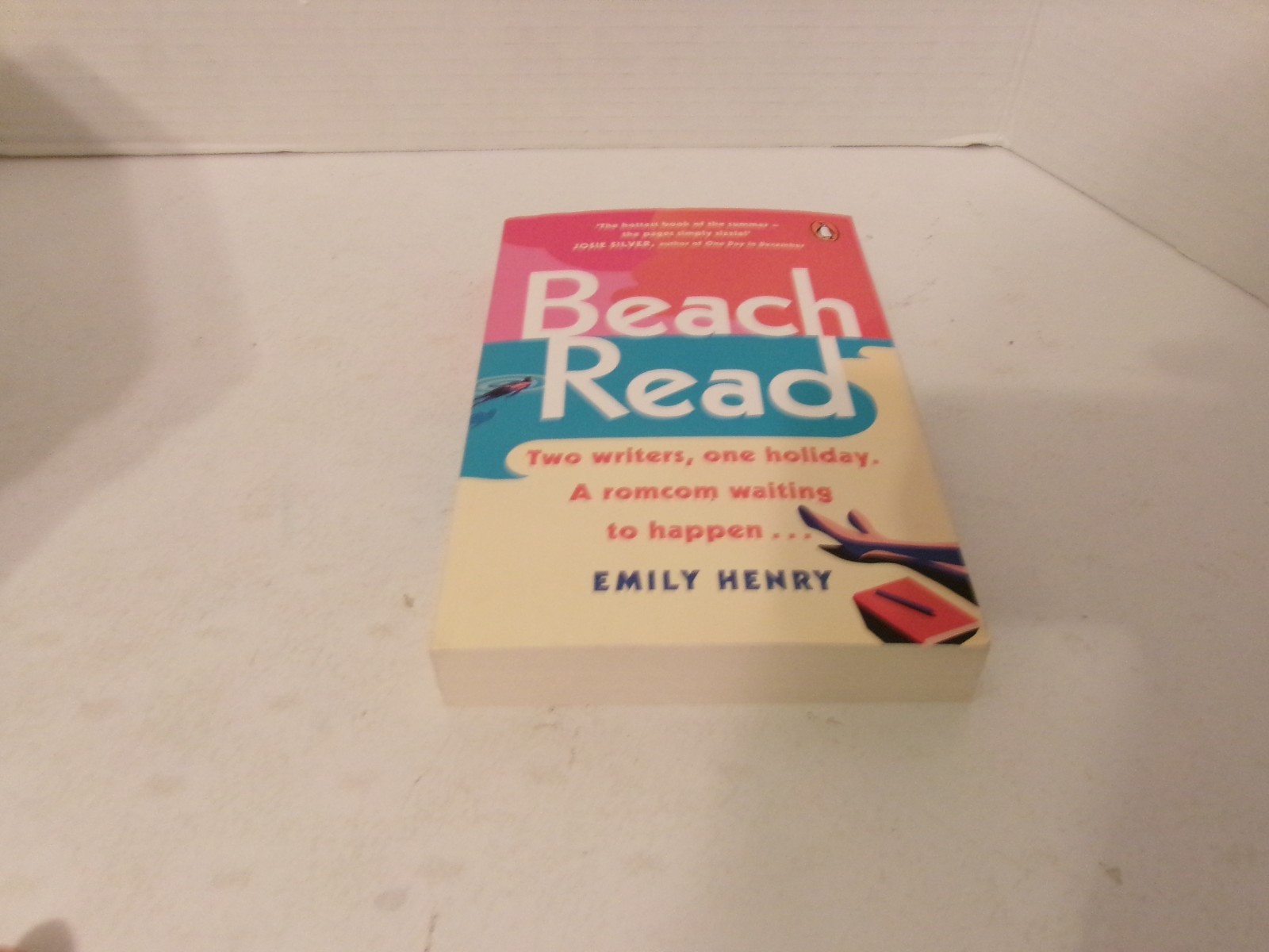 Create your own lot of Romance Novels for Young Adults, Beach Read byEmily Henry