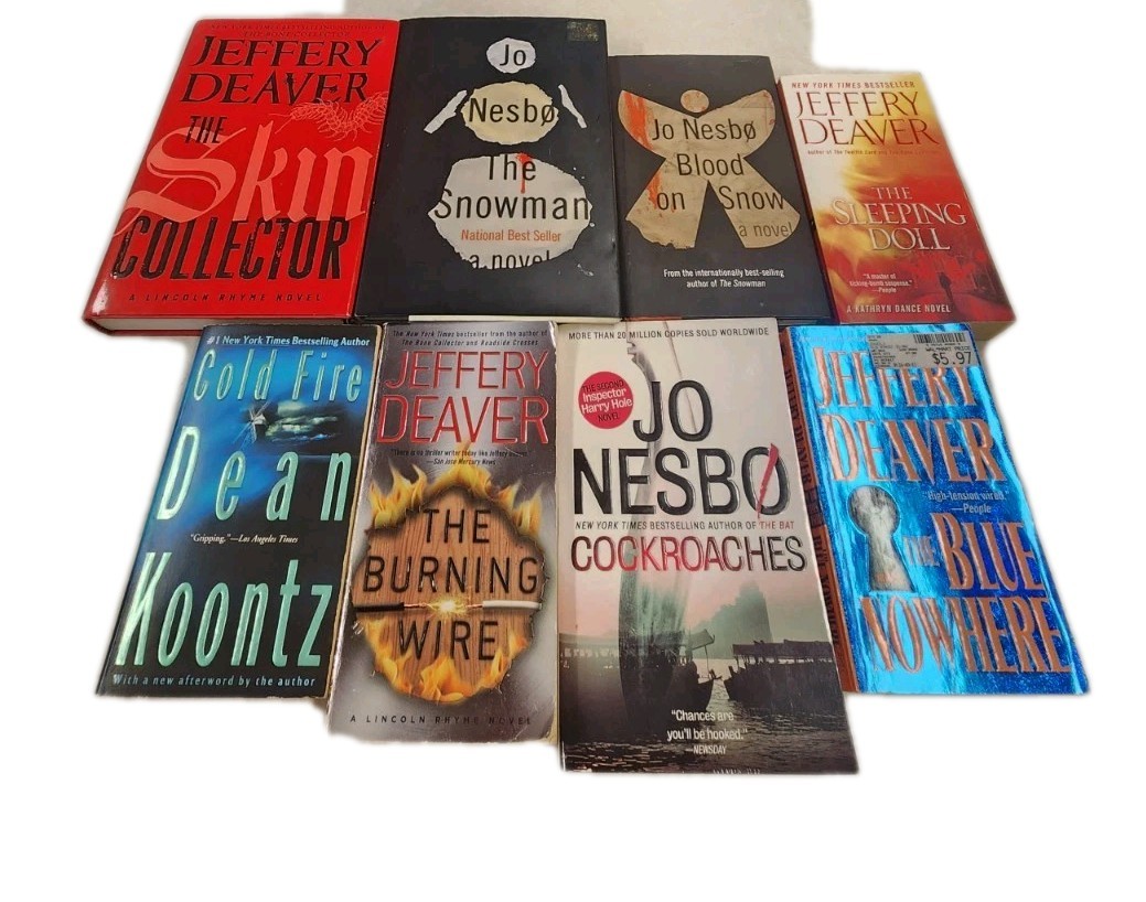 Lot of 8 Thriller/Suspense Books/3 HC/1 TP/4 MM **FREE SHIPPING **
