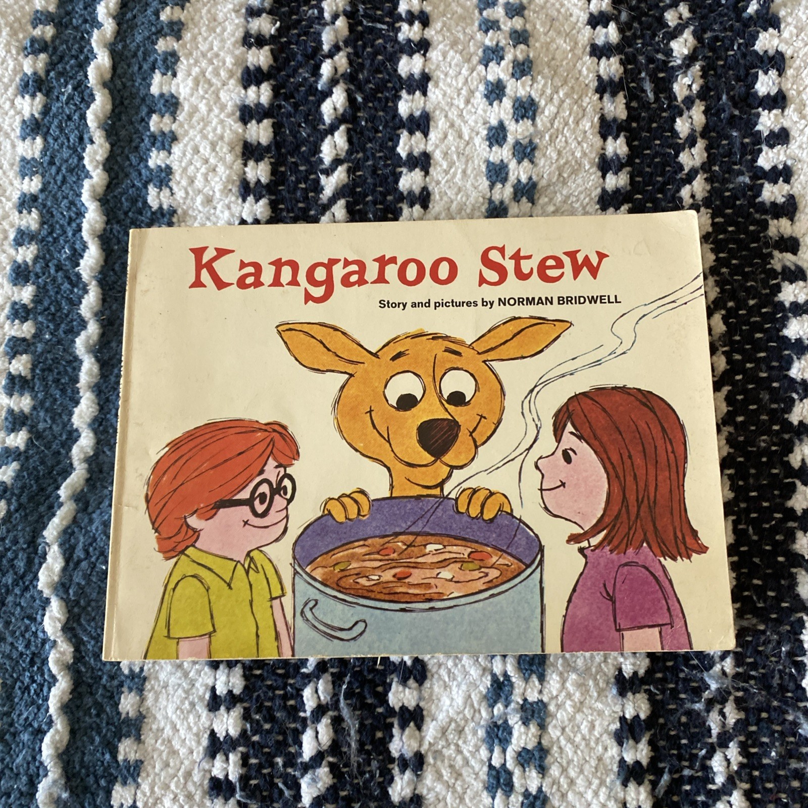 Vintage Kangaroo Stew – Norman Bridwell Scholastic Book 1978 PB