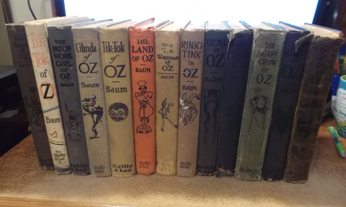 12 – Oz Books by L. Frank Baum – Illust by J. Neill – Reilly & Lee – HC