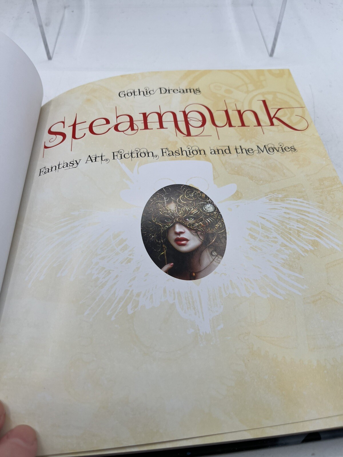 Steampunk : Fantasy Art, Fiction, Fashion and the Movies by Henry Winchester…