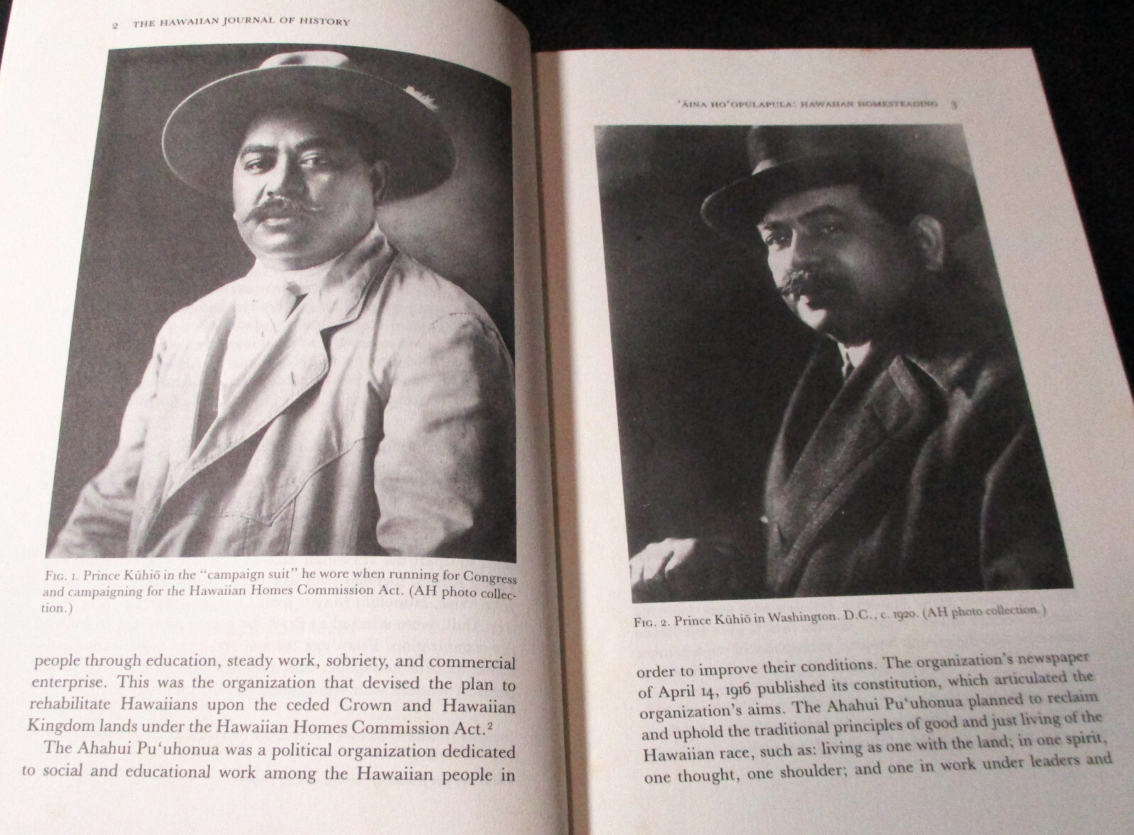 2 HAWAIIAN JOURNAL OF HISTORY 1990 V24 and 1991 V25 Hawaiian Historical Society