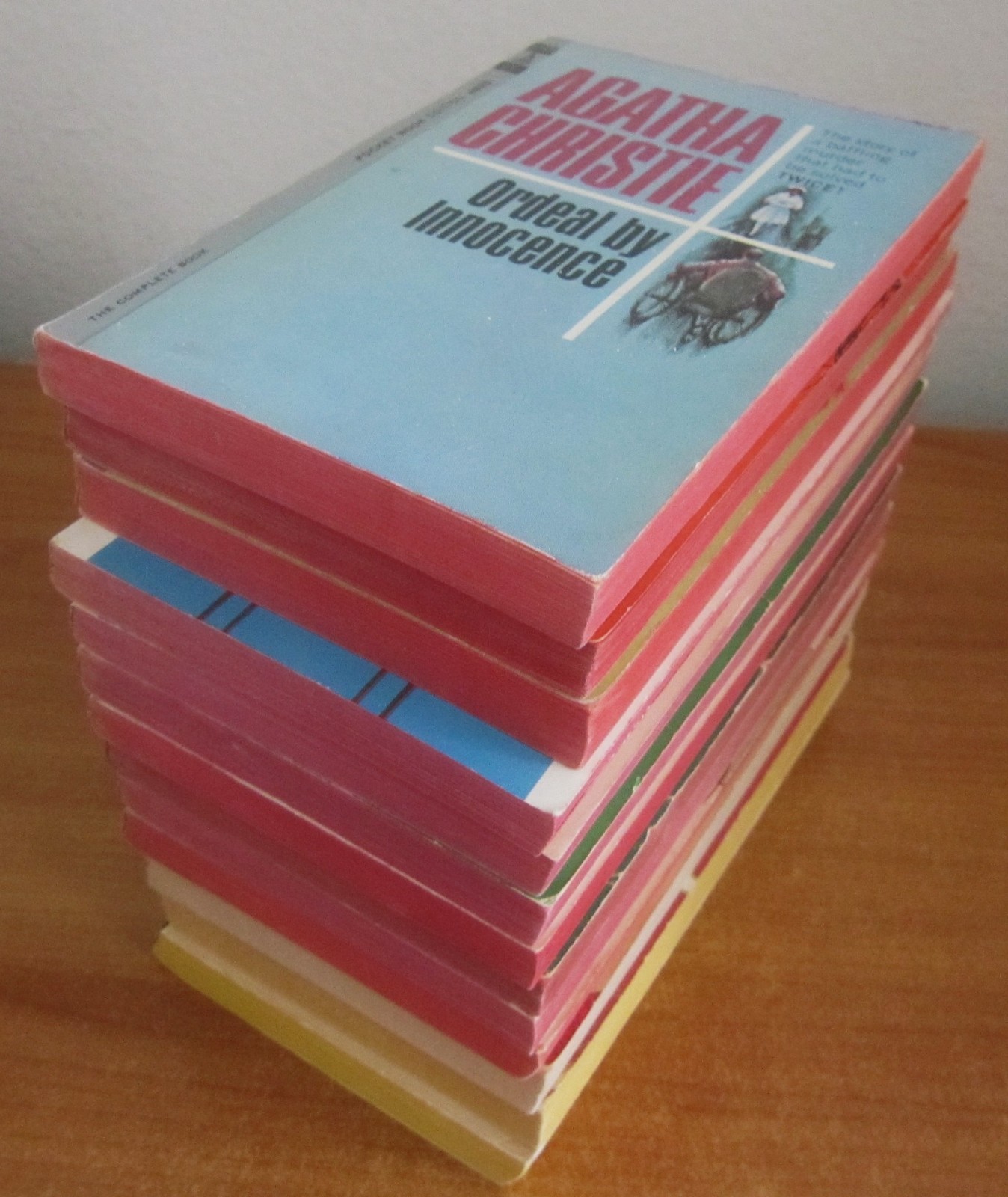 LOT OF 13 AGATHA CHRISTIE VINTAGE MYSTERY PB BOOKS POCKET 1960s – 1970s