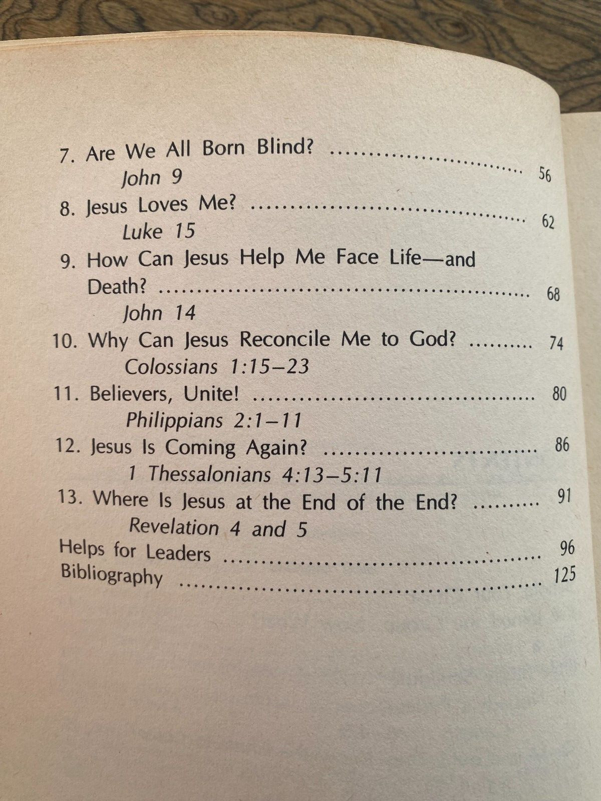 Behold Your Christ by Carolyn Nystrom PB Workbook 1985
