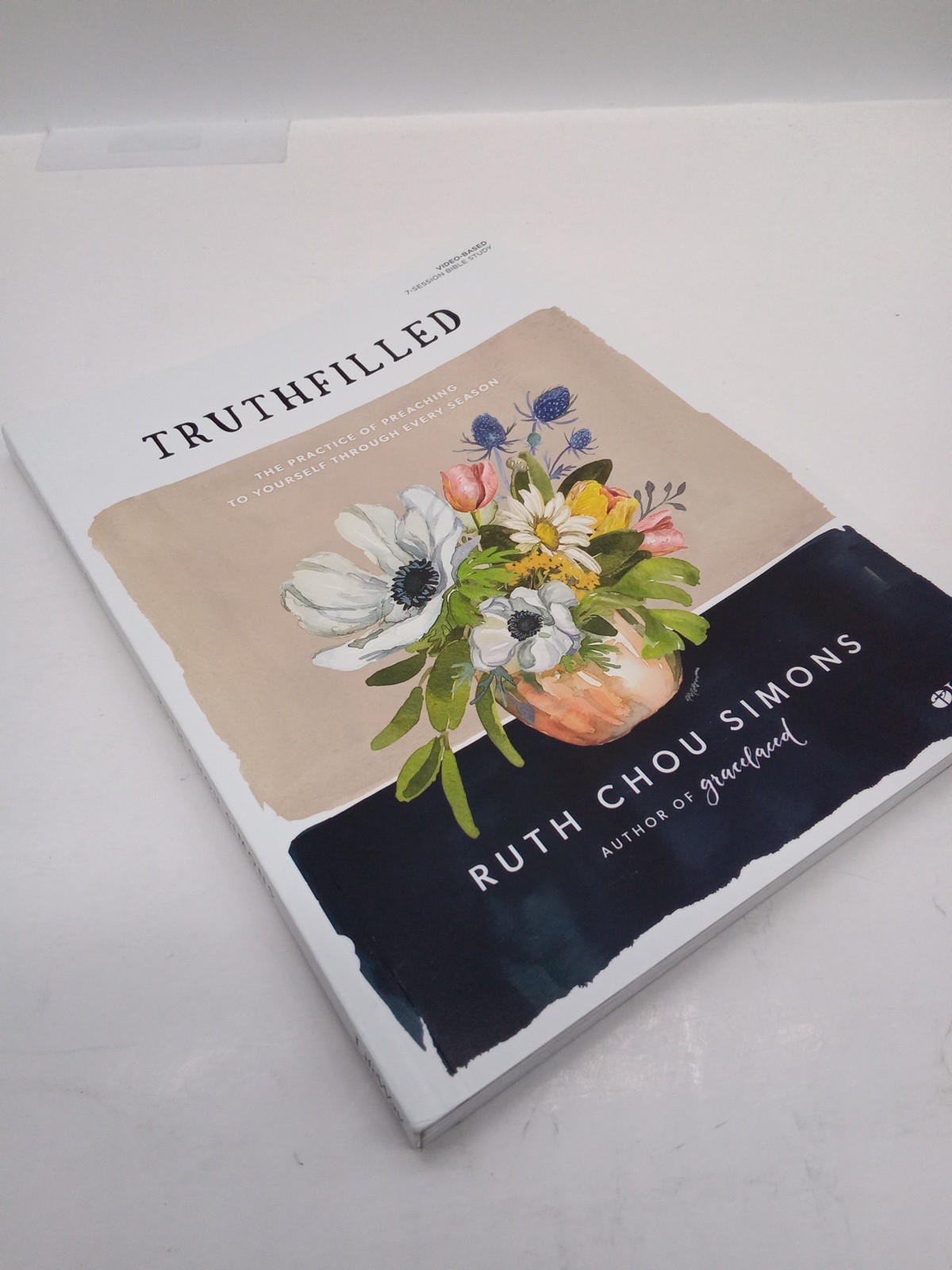 Truthfilled – Bible Study Book by Ruth Chou Simons (2020) Y13