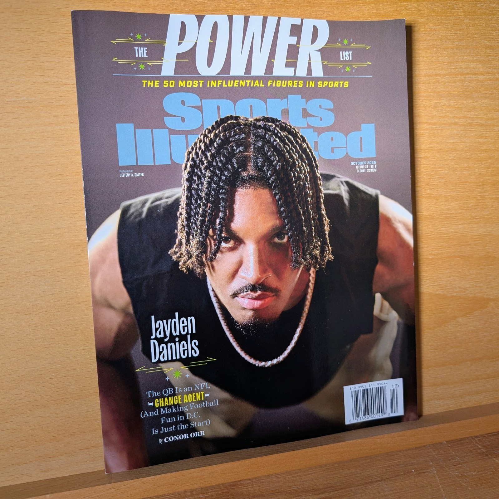 Sports Illustrated Magazine October 2025 Vol 36 No 9 Jayden Daniels NO LABEL