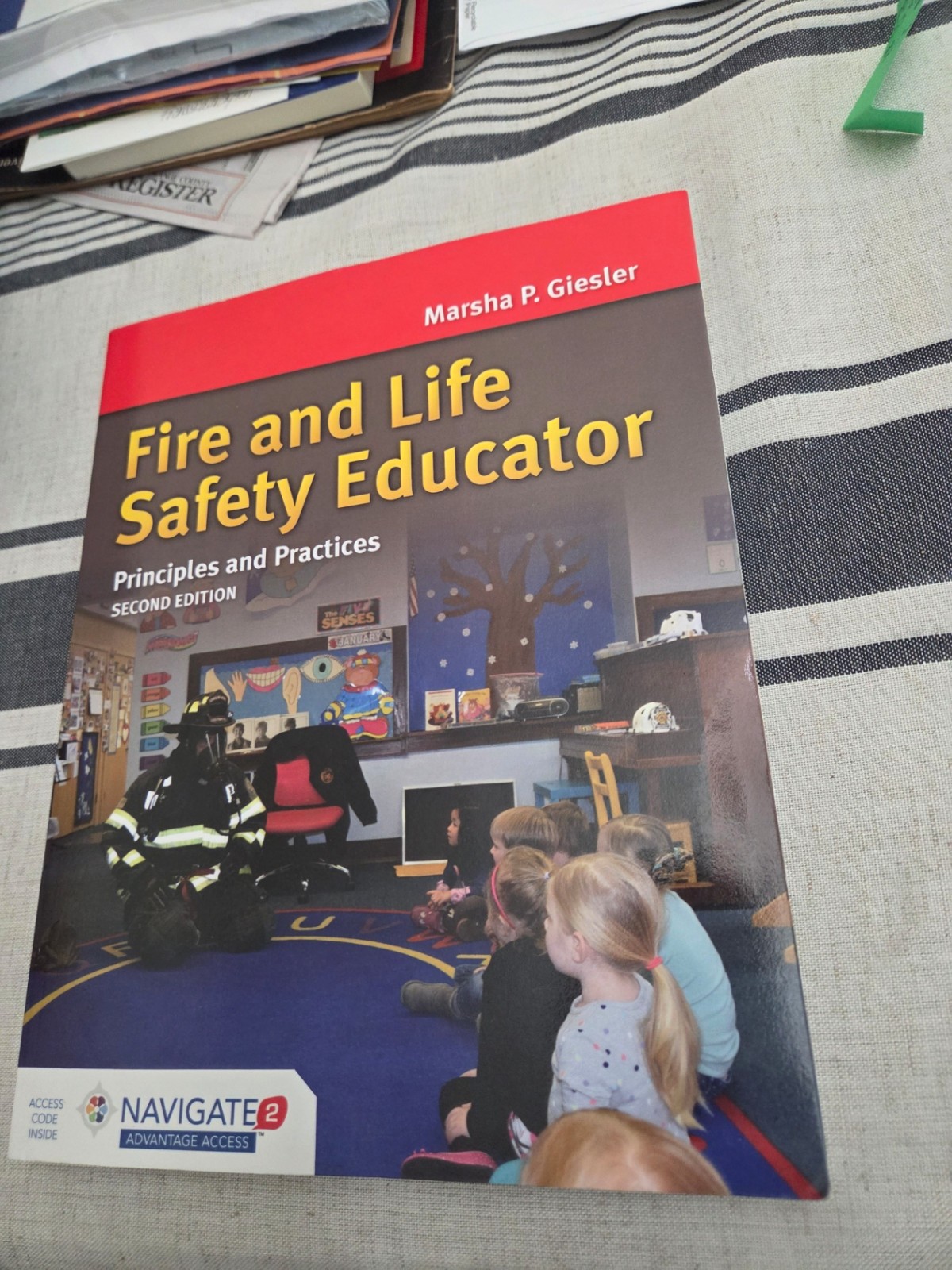 Fire and Life Safety Educator : Principles & Practice by Giesler(2018)-BRAND NEW