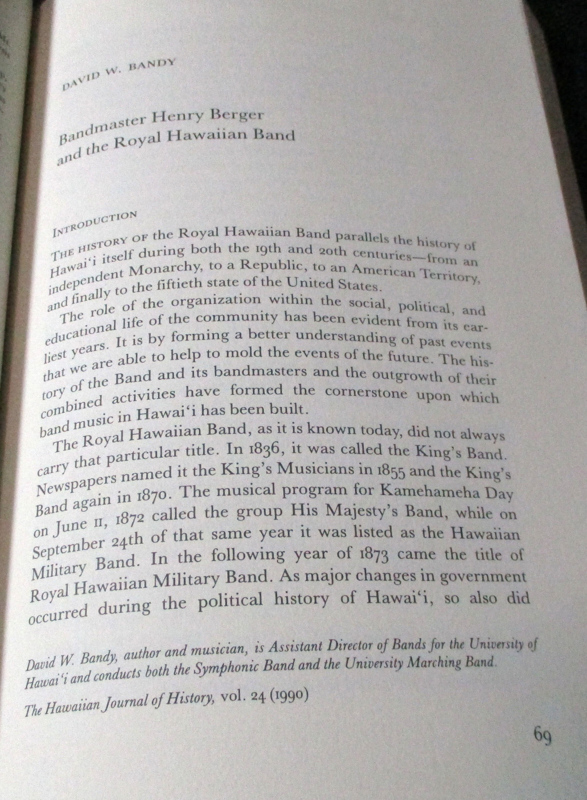 2 HAWAIIAN JOURNAL OF HISTORY 1990 V24 and 1991 V25 Hawaiian Historical Society