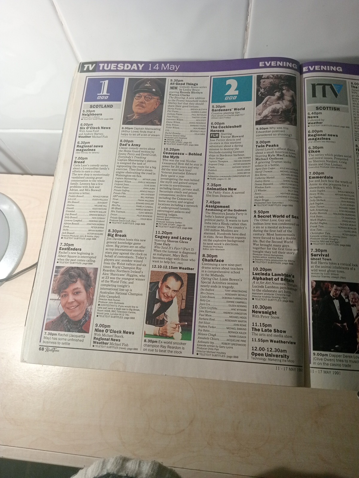 Radio Times 11-17 May 1991 Gary Oldman, Thitysomething