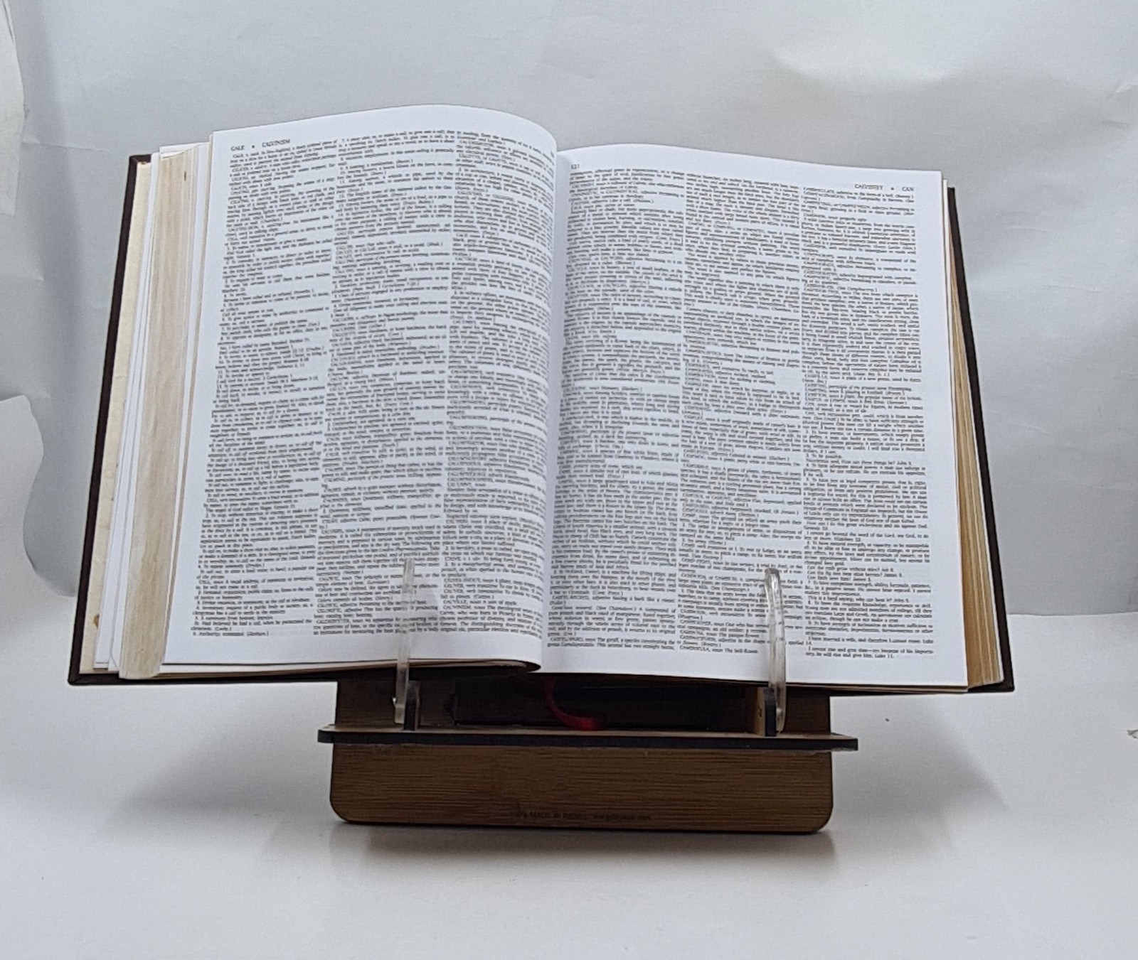 Webster’S 1828 American Dictionary Of The English [Premium Leather Bound]