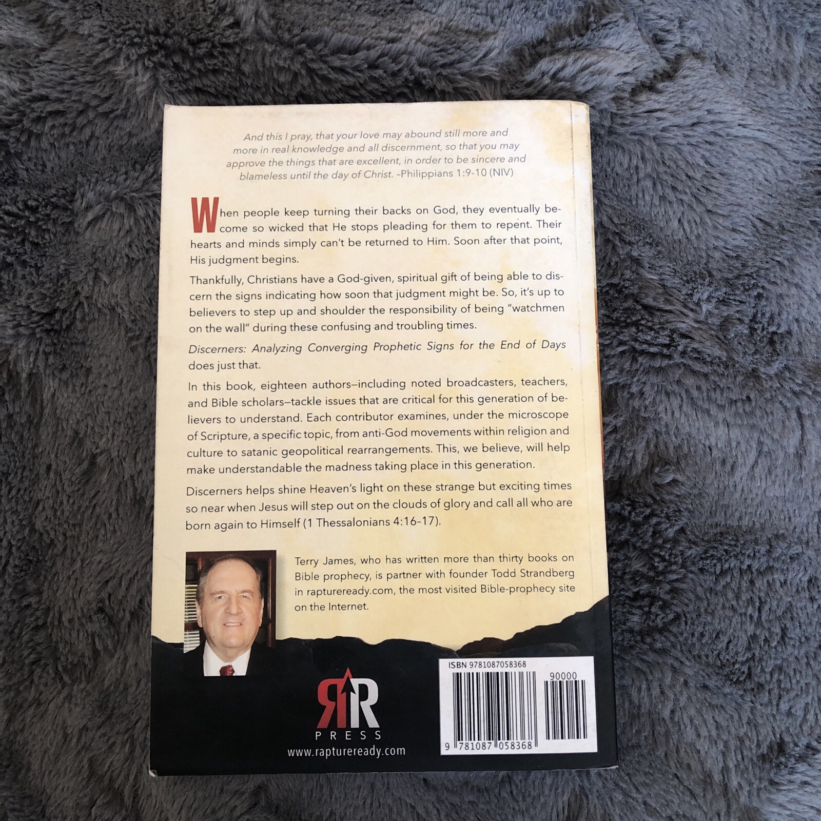 Discerners: Analyzing Converging Prophetic Signs for the End of Days Paperback