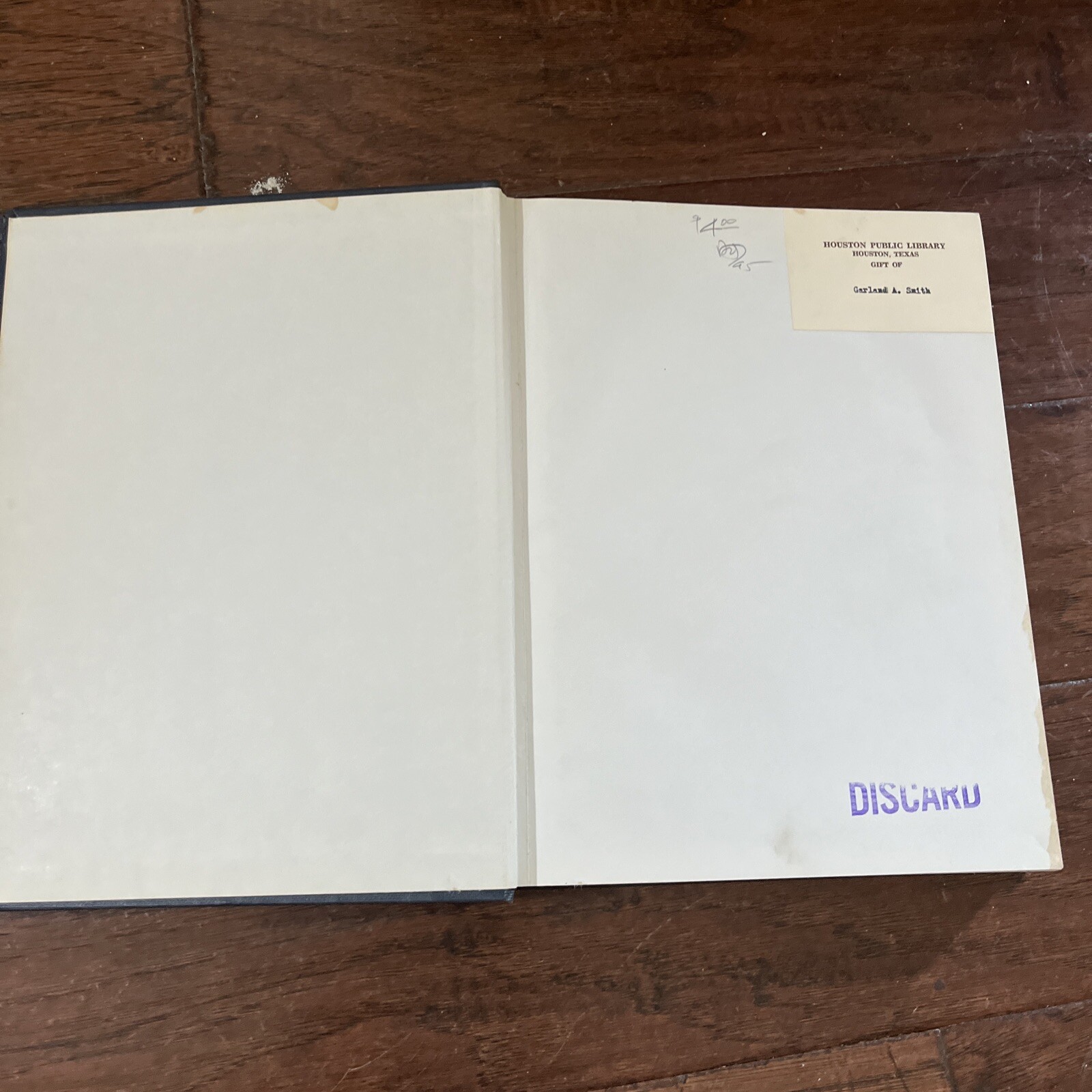 Men of Achievement in Texas by Garland A. Smith, Editor 1972 hardcover 432 pages