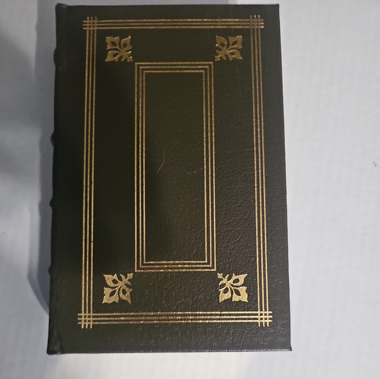 Classics of Medicine “The Byrth of Mankynde” Eucharius Rosslin Fine Leather HC