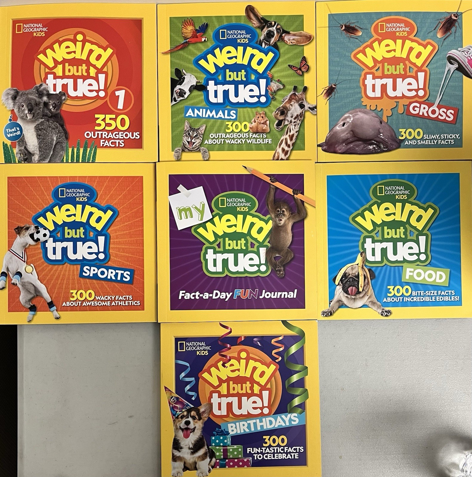 National Geographic Kids Weird But True Jumbo Collectors Set NEW