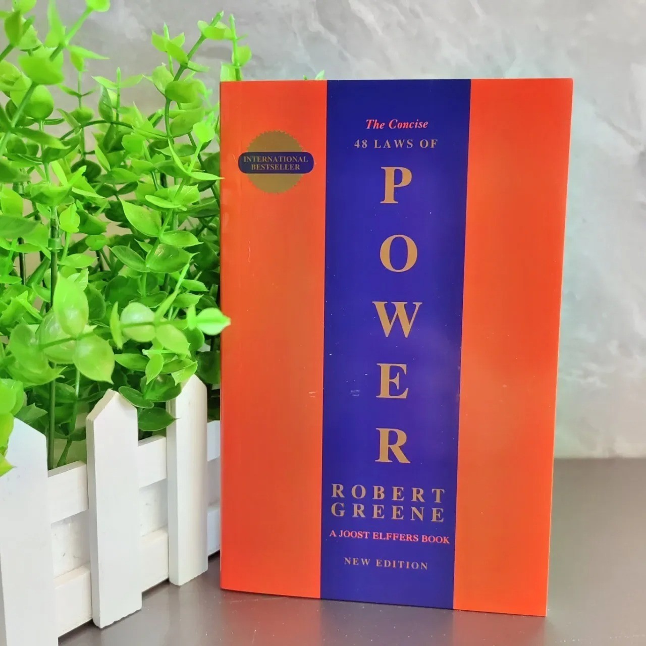 The Concise 48 Laws of Power English Book By Robert (Handcover)