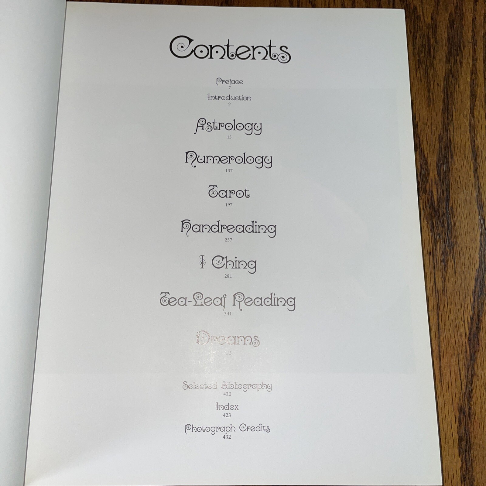 Predicting The Future Albert Lyons Large Book 432 Pages Tarot Cards Dreams Astro