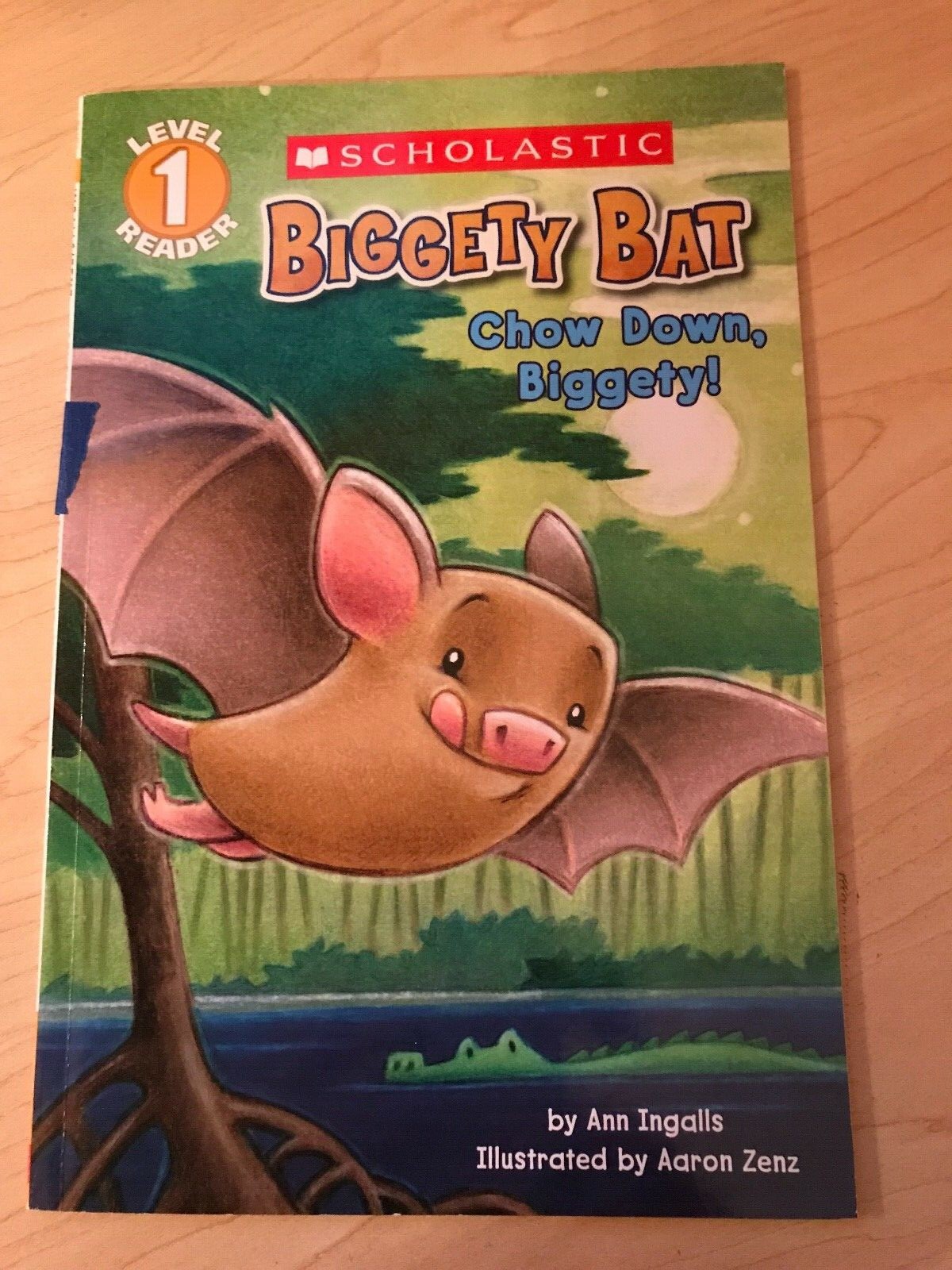 Biggety Bat Chow Down, Biggety! Scholastic Paperback Level 1 Beginning Reader
