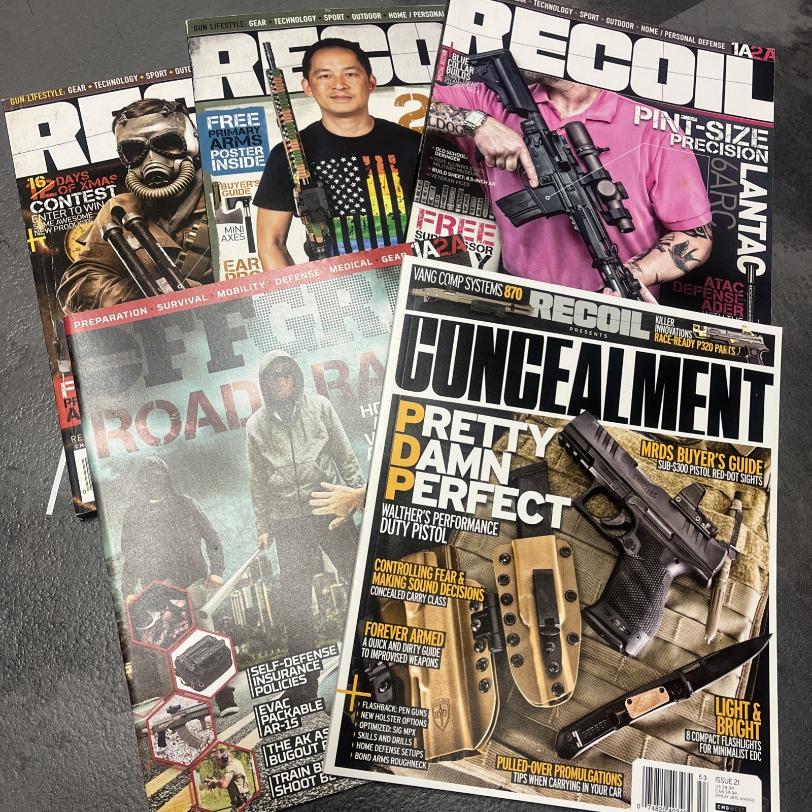 Recoil Magazines Lot Of 5 In Great Condition. 21 41 51 52 56