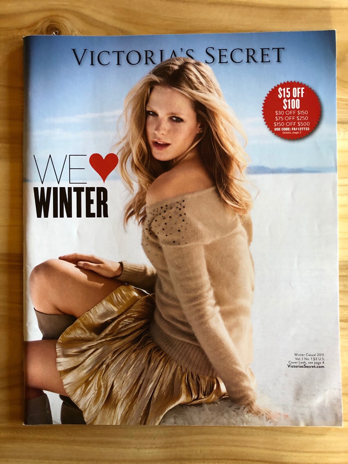 Victoria’s Secret Catalog Winter Casual 2011 Vol. 1 Ni. 1 102 Pages