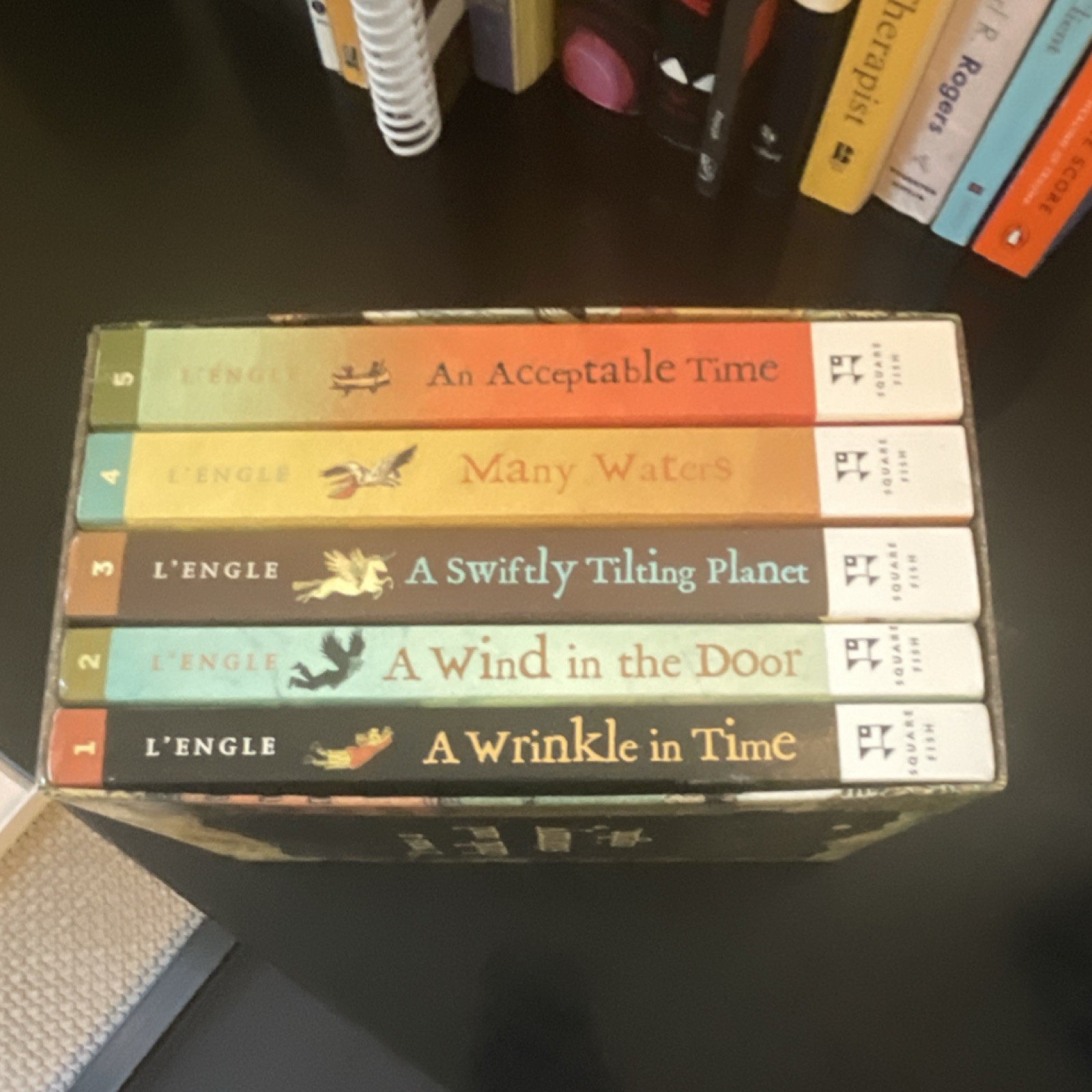 L’Engle A Wrinkle In Time Quintet (Paperback, Square Fish)