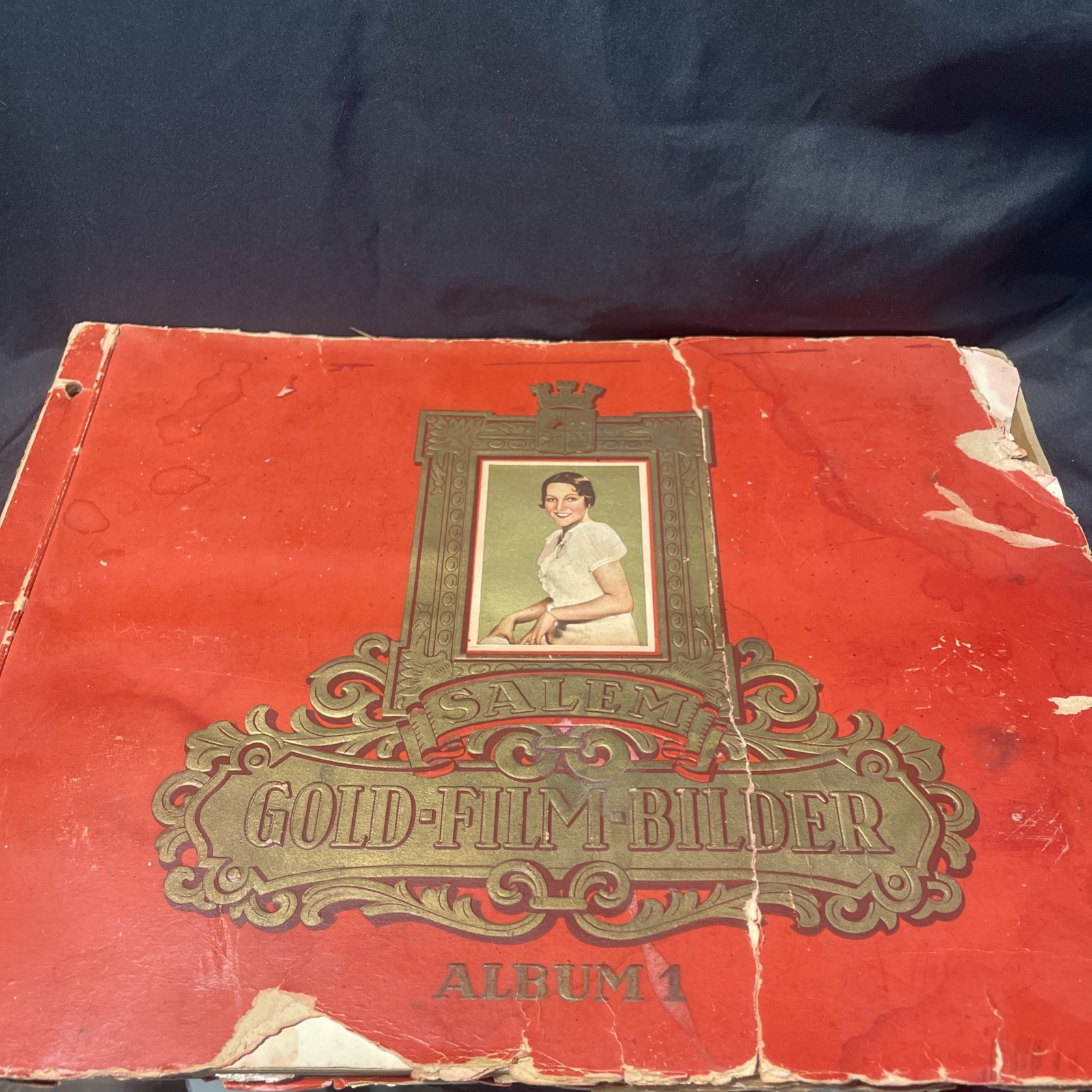 Old Hollywood, SALEM CIGARETTENFABRIK / Salem Gold-Film-Bilder 1st Edition 1933