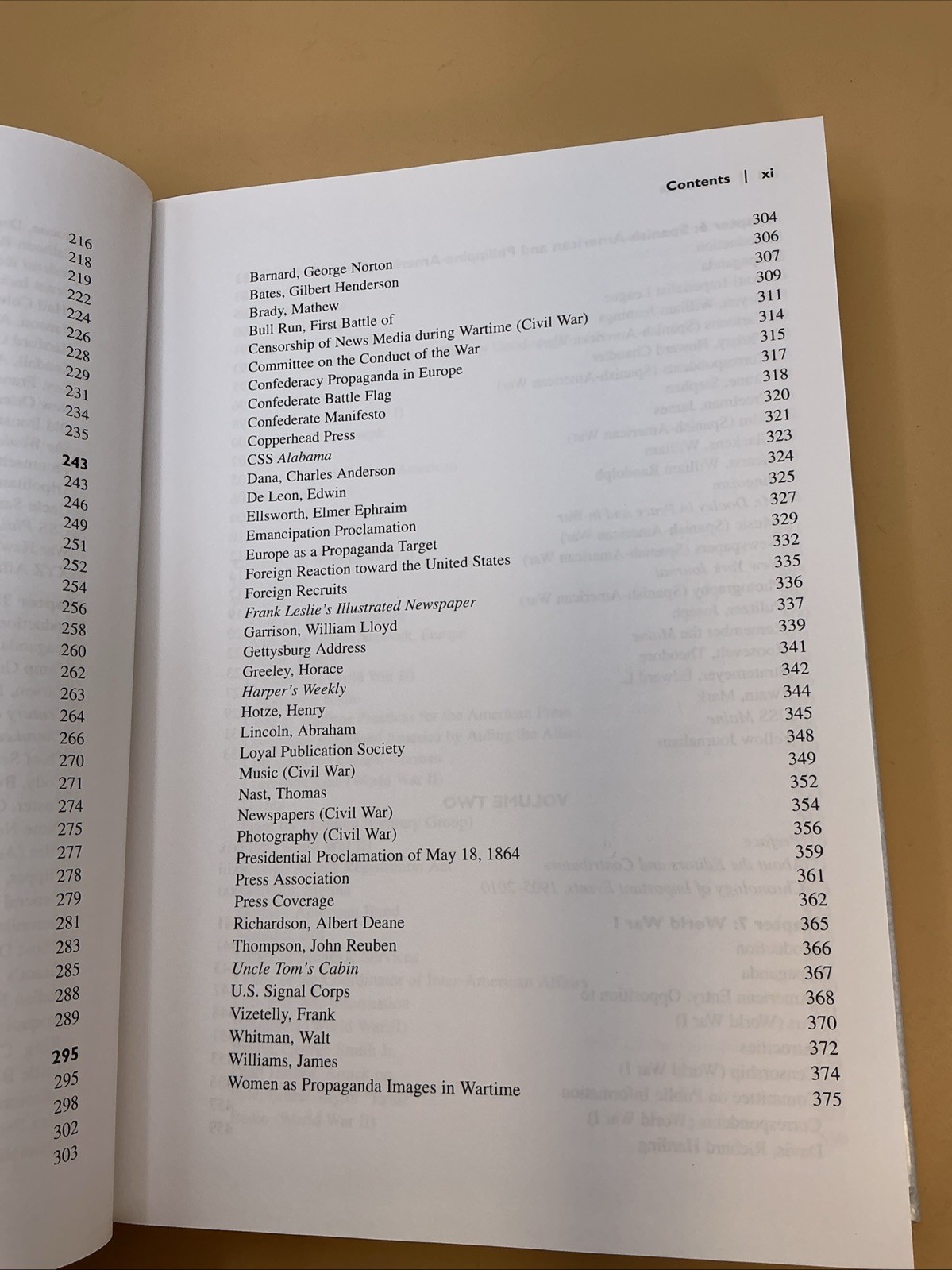 Encyclopedia of Media and Propaganda in Wartime America (1 Volume) Manning&Wyatt