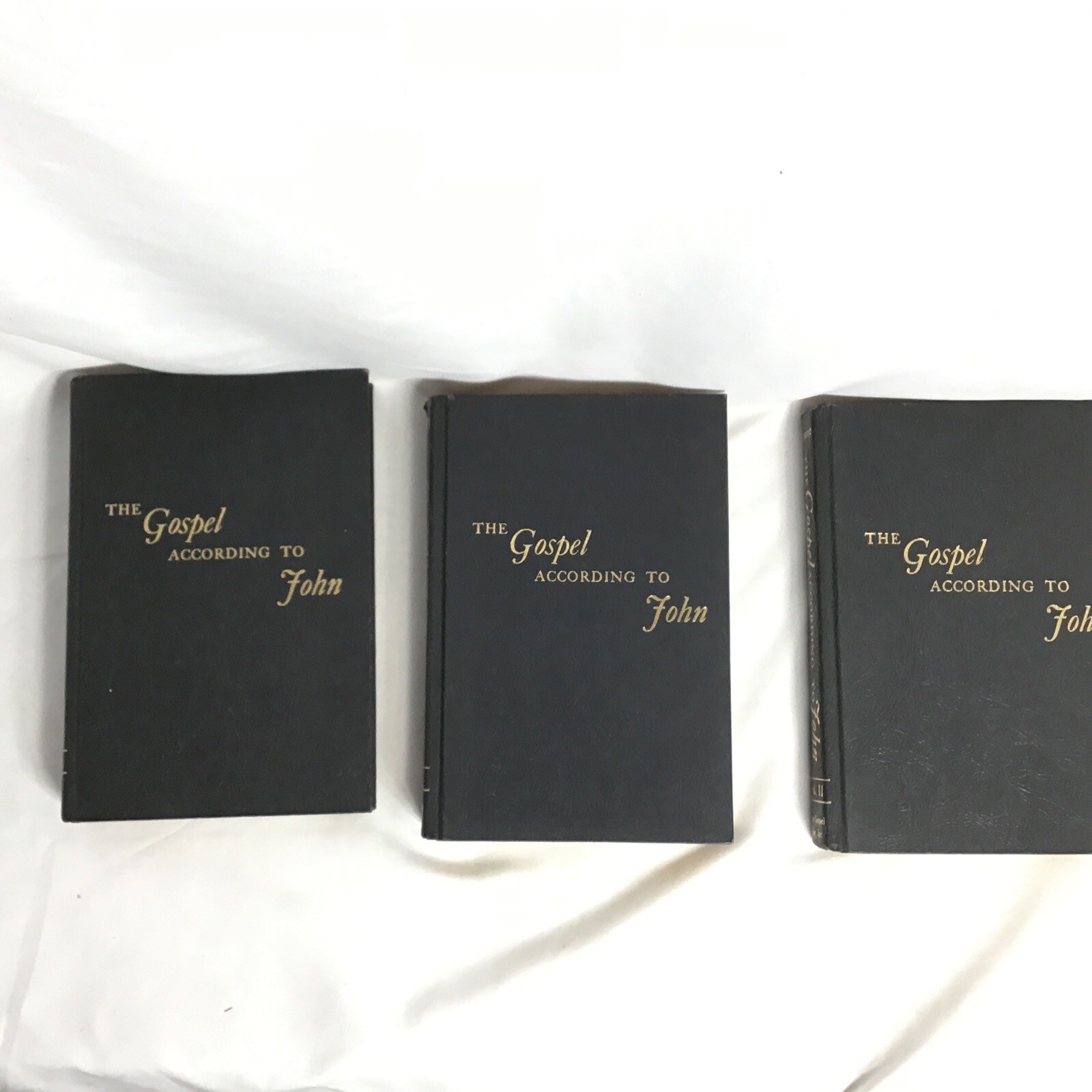 The Gospel According to John Complete 3 Volume Set OLIVER B. GREENE GOSPEL HOUR