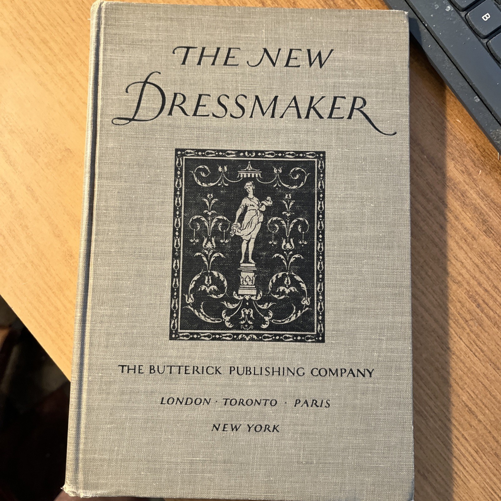The New Dressmaker 1921 Sewing Tailoring Stitches Clothing Butterick Publishing