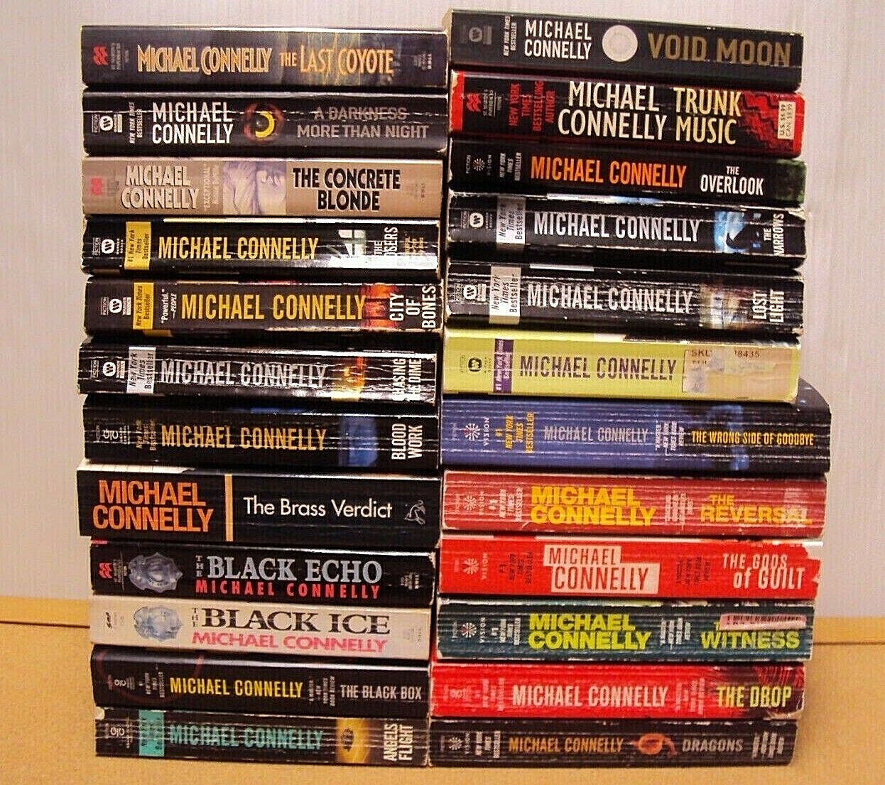 RANDOM MIX Lot 10 Michael Connelly PB Book Closers/Black Ice/Overlook/Drop…..