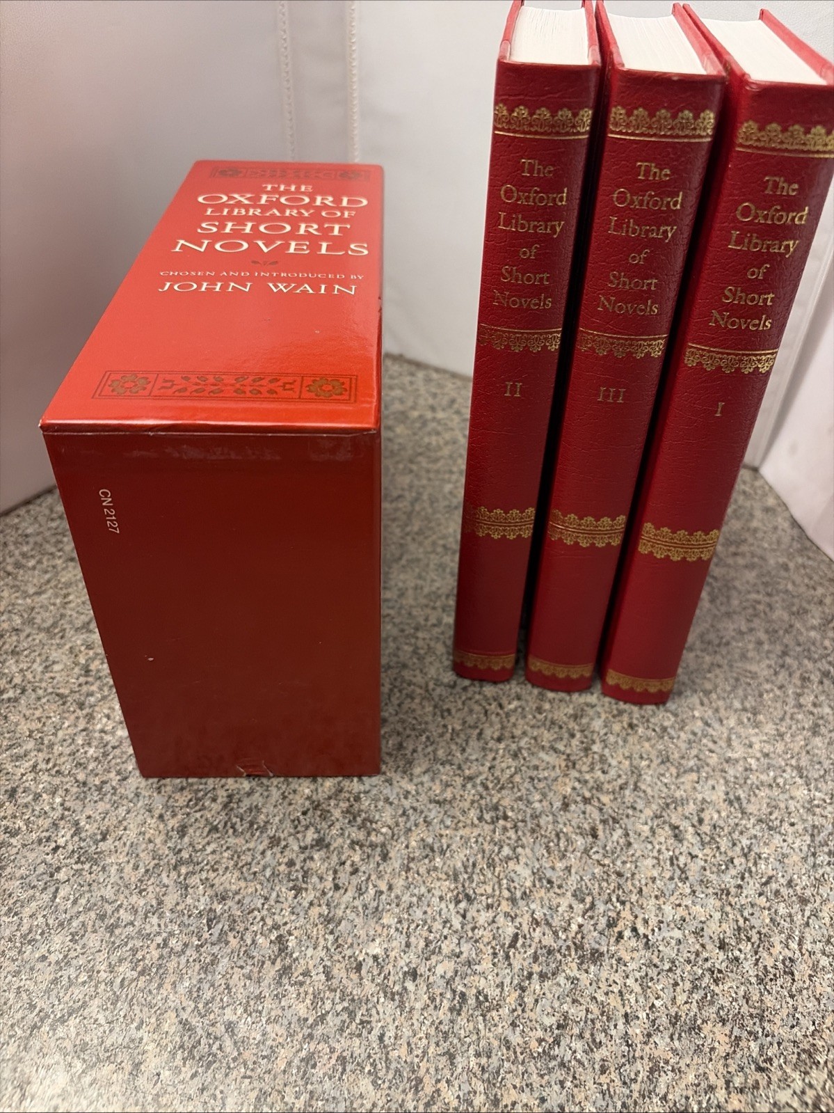 The Oxford Library of Short Novels ( 3 Volume Set )