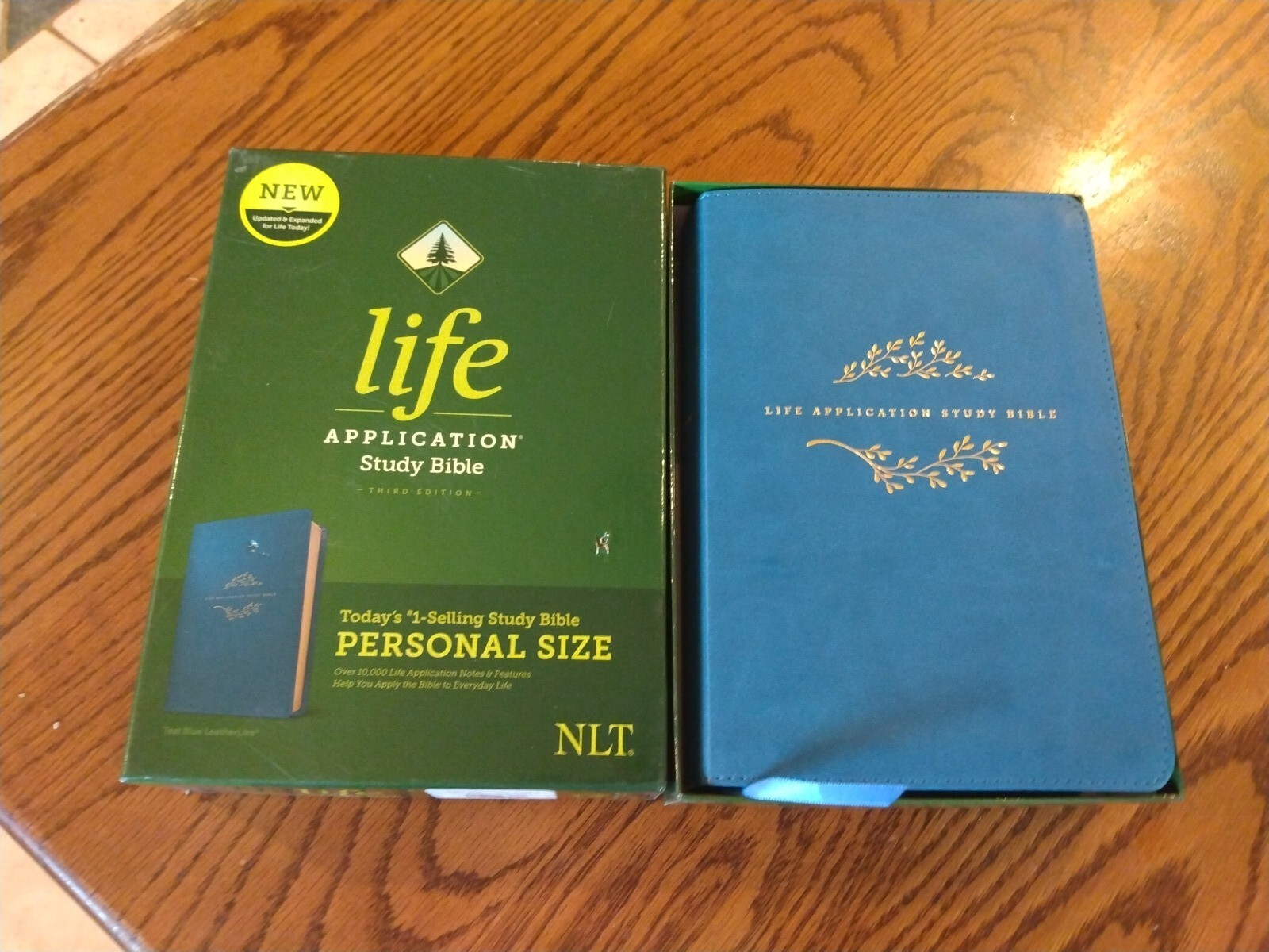 NLT Life Application Study Bible-NEW LeatherLike Teal Blue Personal Size