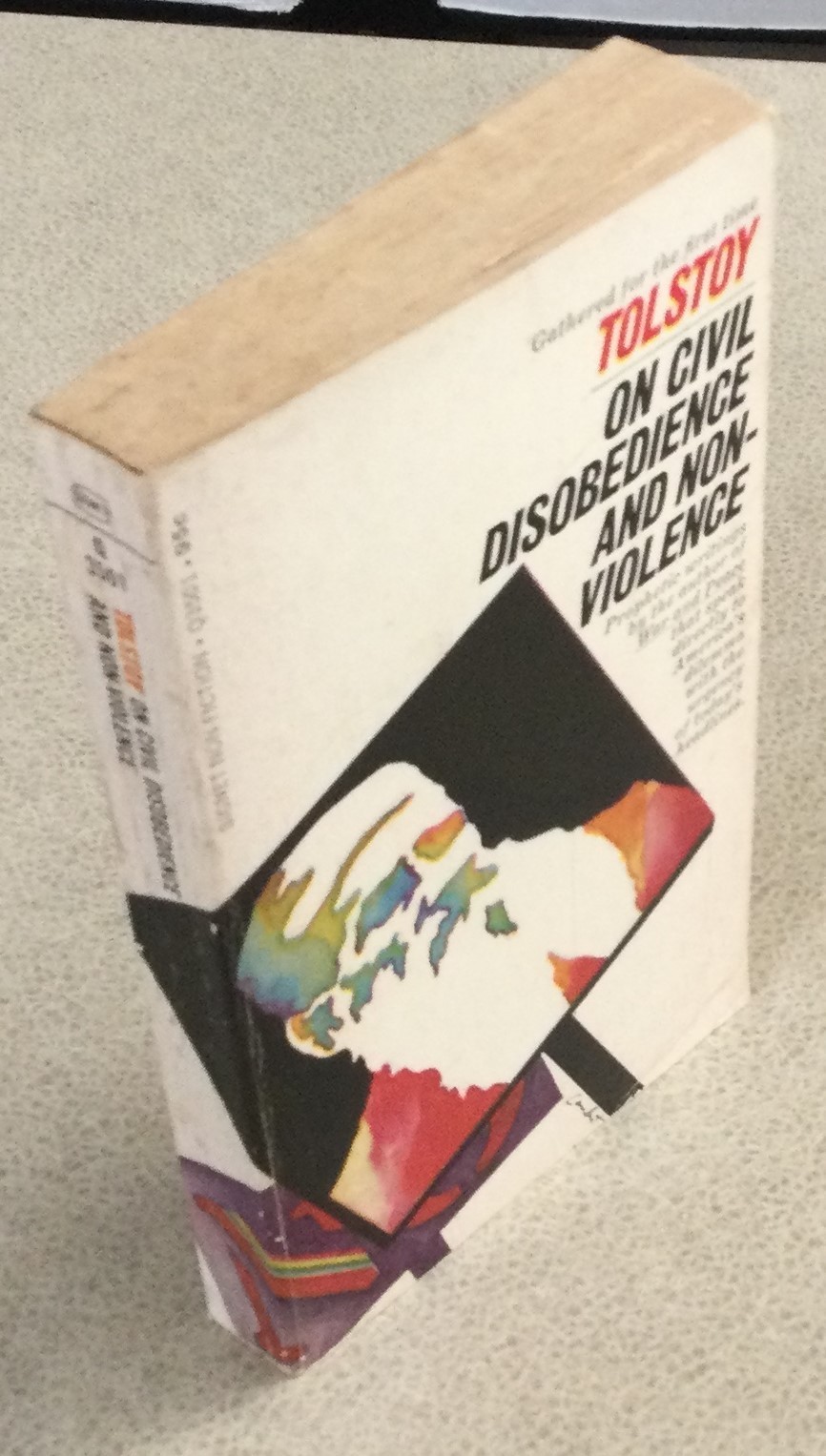 Book – On Civil Disobedience and Non-Violence 1968 vintage – Good