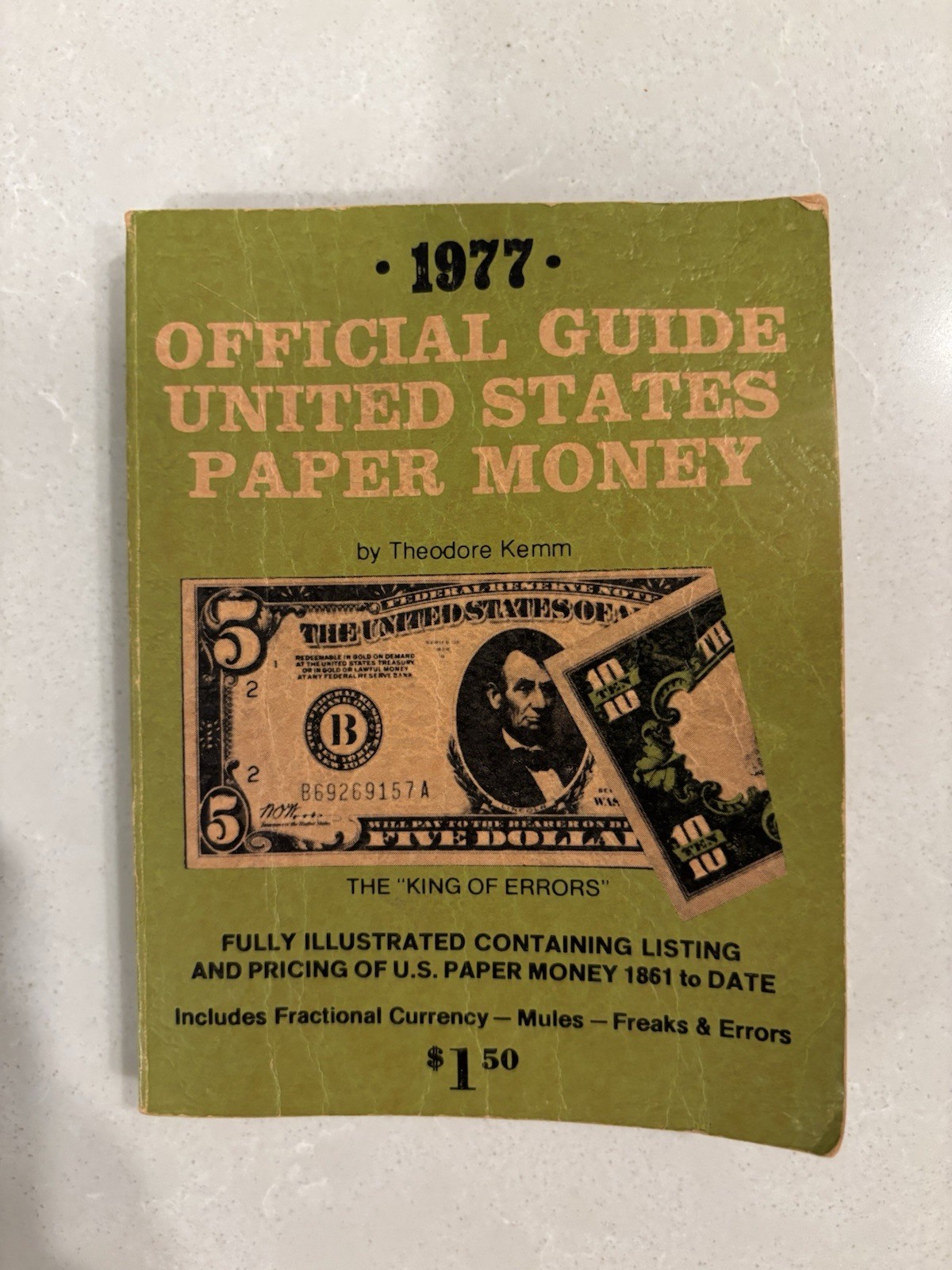 Vintage 1977 Official Guide United States Paper Money Book