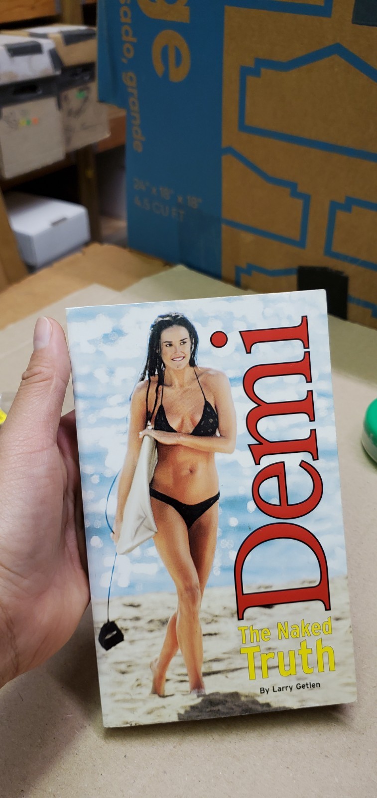The Naked Truth By Larry Getlen American Media, Inc Paperback