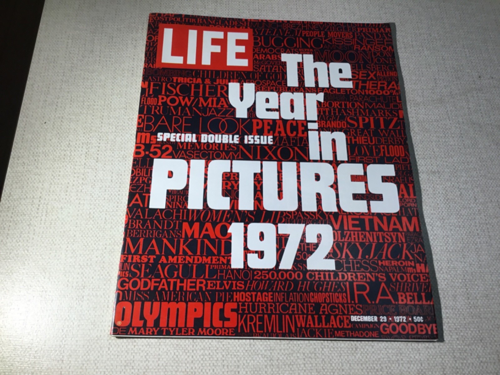 LIFE MAGAZINE. December 29, 1972. THE YEAR IN PICTURES. Vintage.
