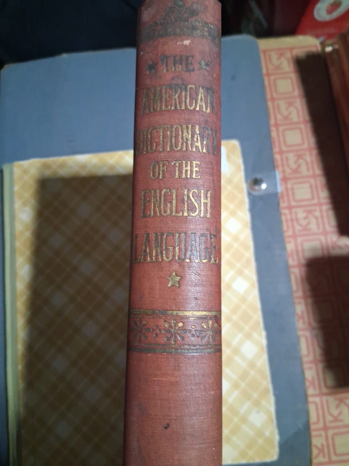 American dictionary of the English language 1899 Lyons