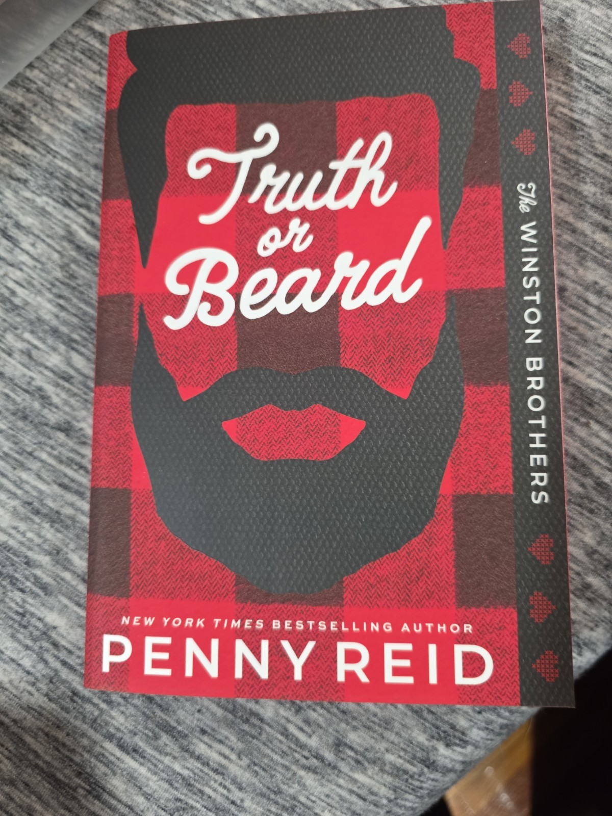 Truth or Beard (Deluxe Edition) by Penny Reid (2025, Trade Paperback)