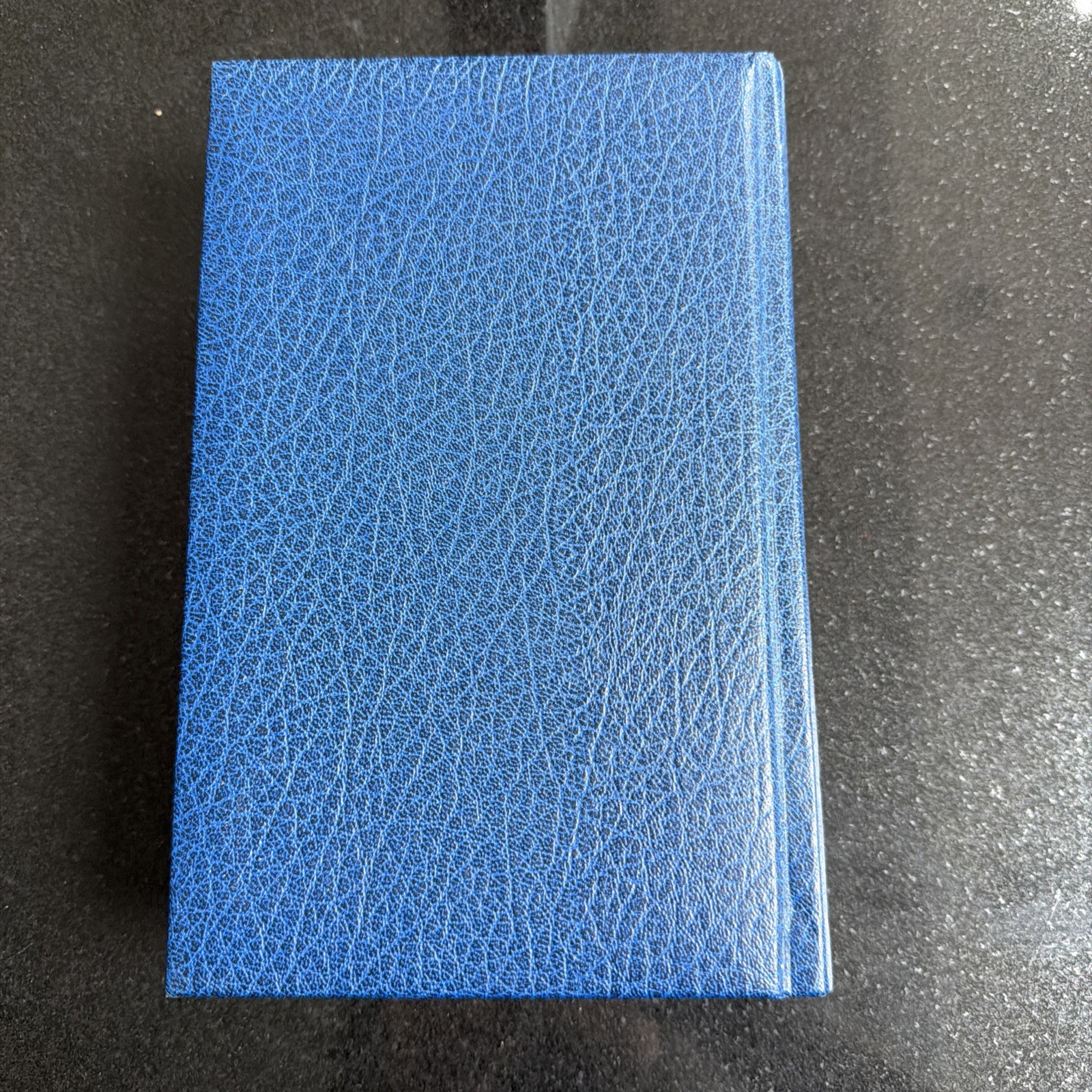 John Steinbeck 5 In 1 Hardcover Heinemann/Octopus Books VINTAGE COLLECTABLE