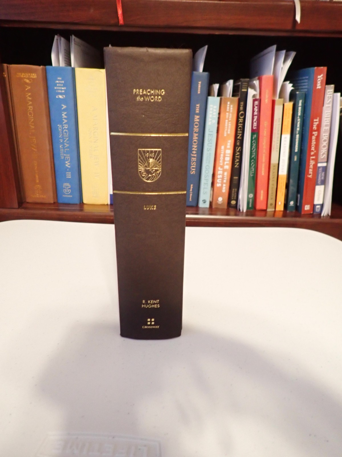 Luke: That You May Know the Truth (Preaching the Word) **(BRAND NEW)**