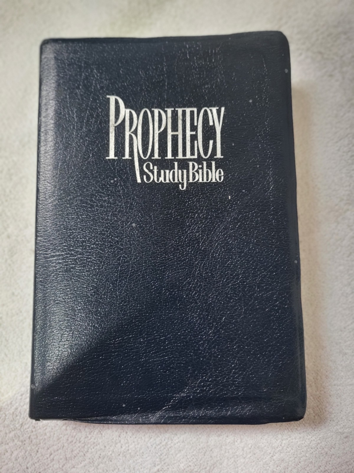 Holy Bible John Hagee Prophecy Study Bible NKJV Bonded Leather 1997 READ
